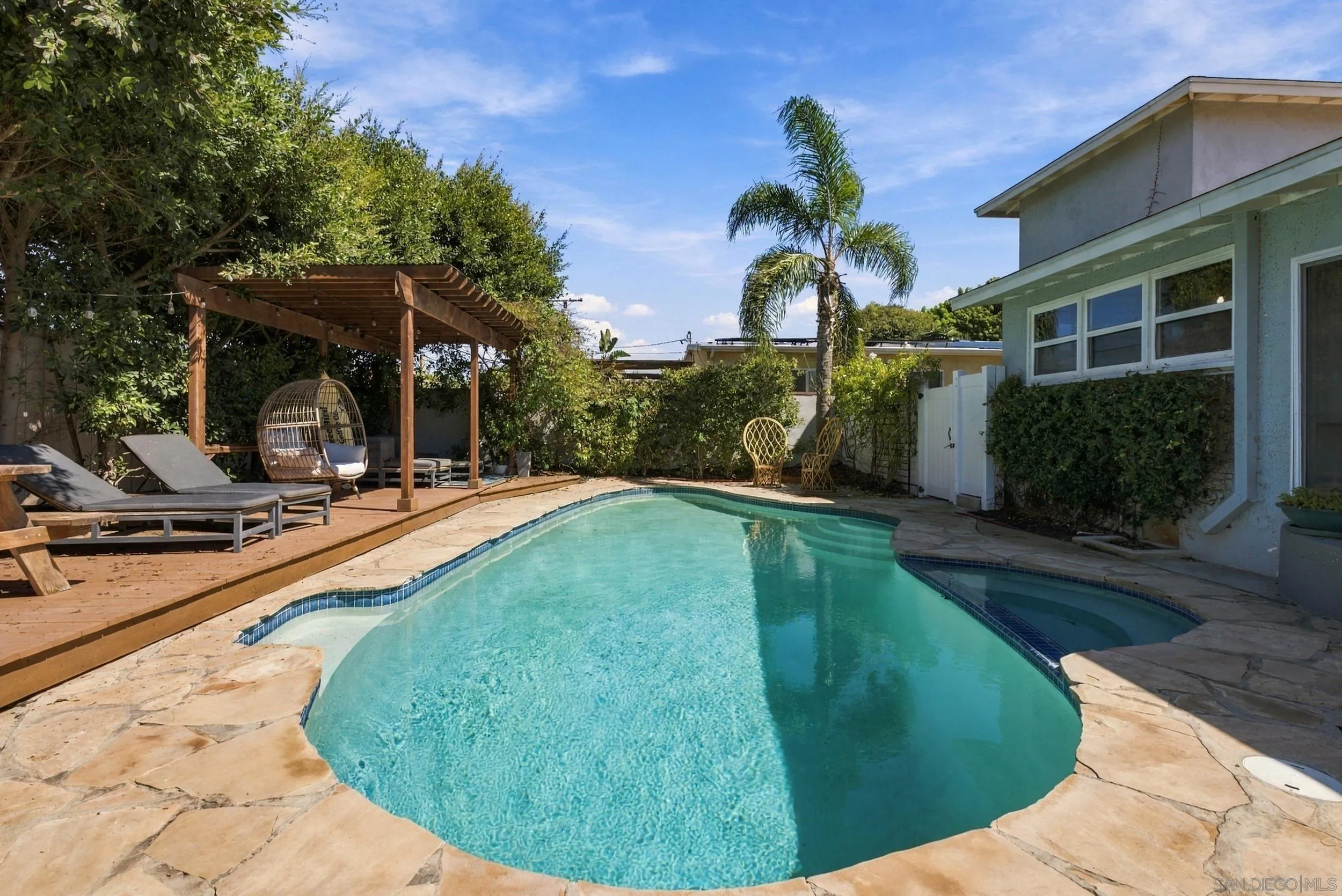 302 Calla Avenue