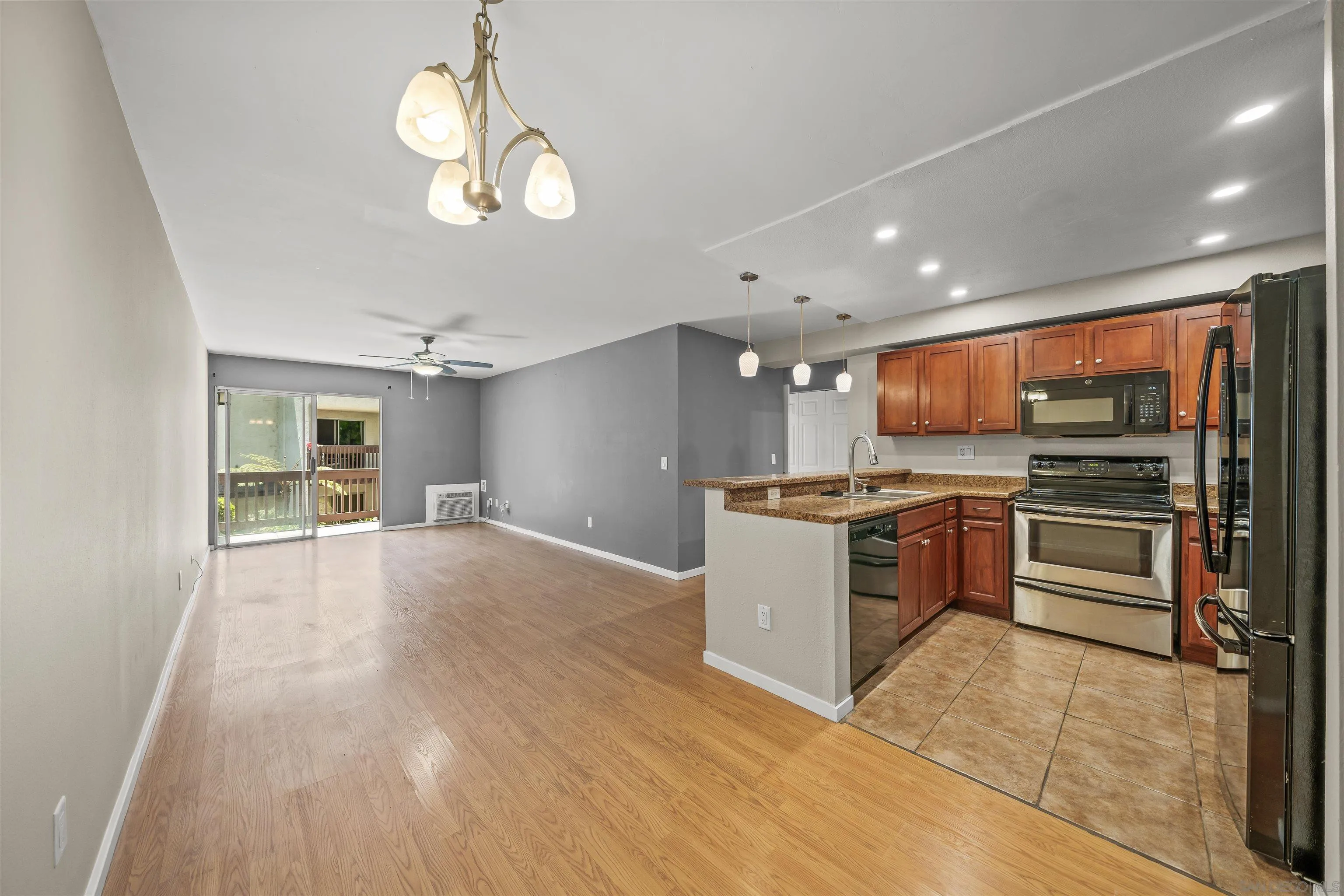 6131 Rancho Mission Rd Unit 113