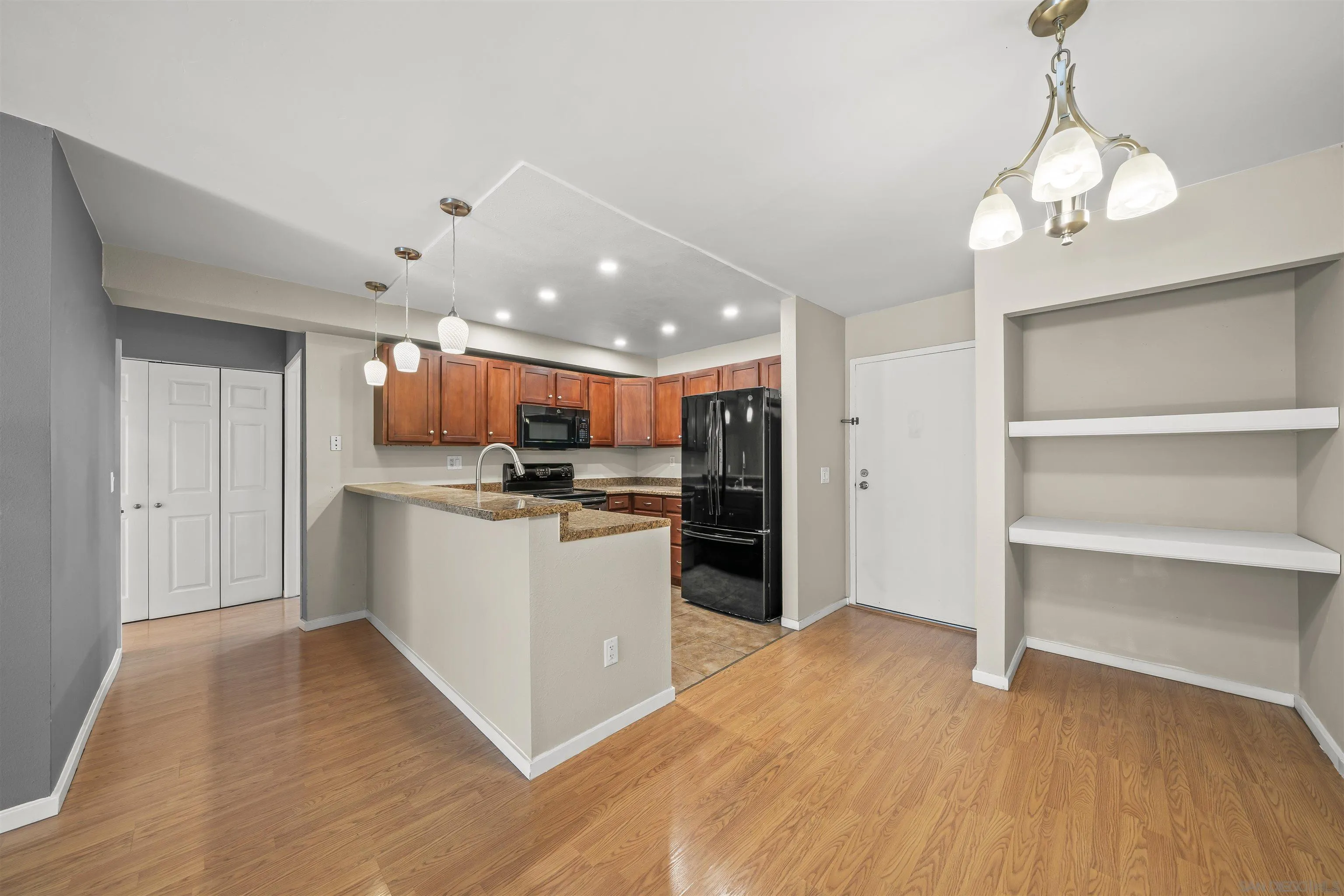 6131 Rancho Mission Rd Unit 113