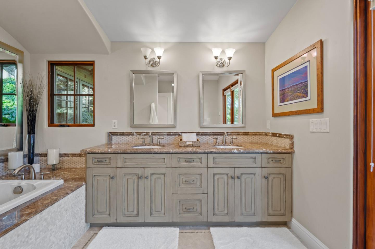 3057 Bird Rock RD