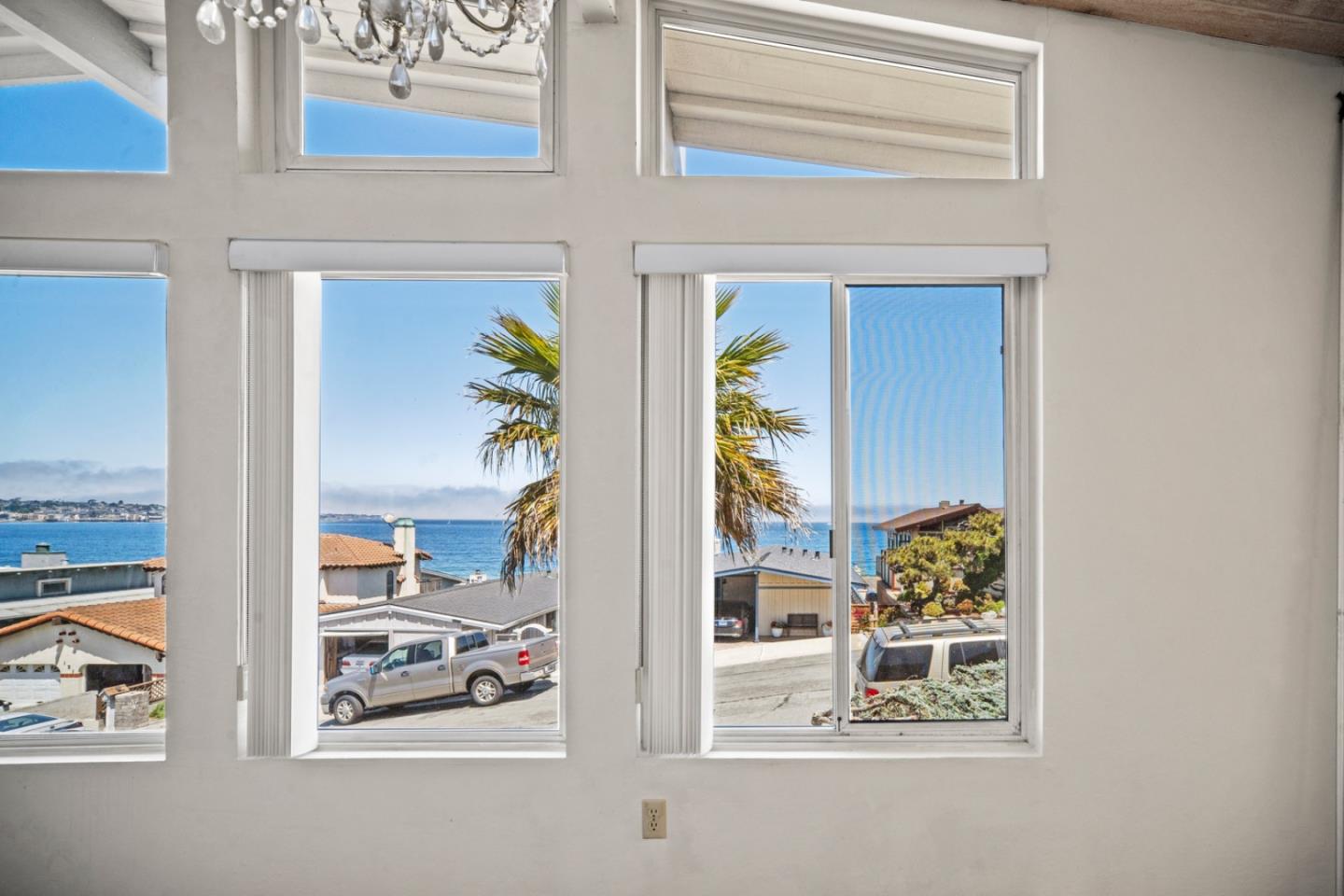 124 Seafoam Avenue