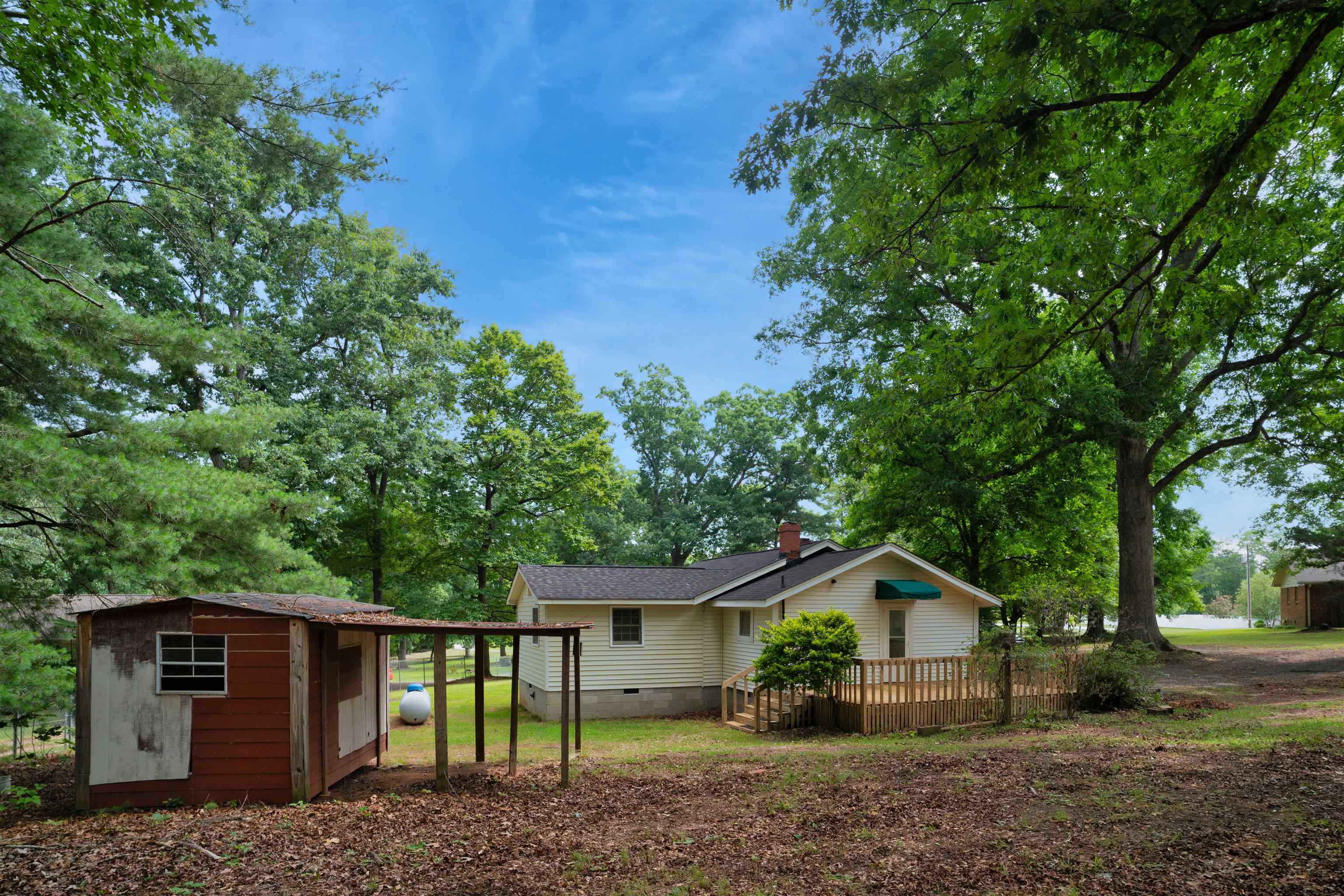 523 Edwards Road