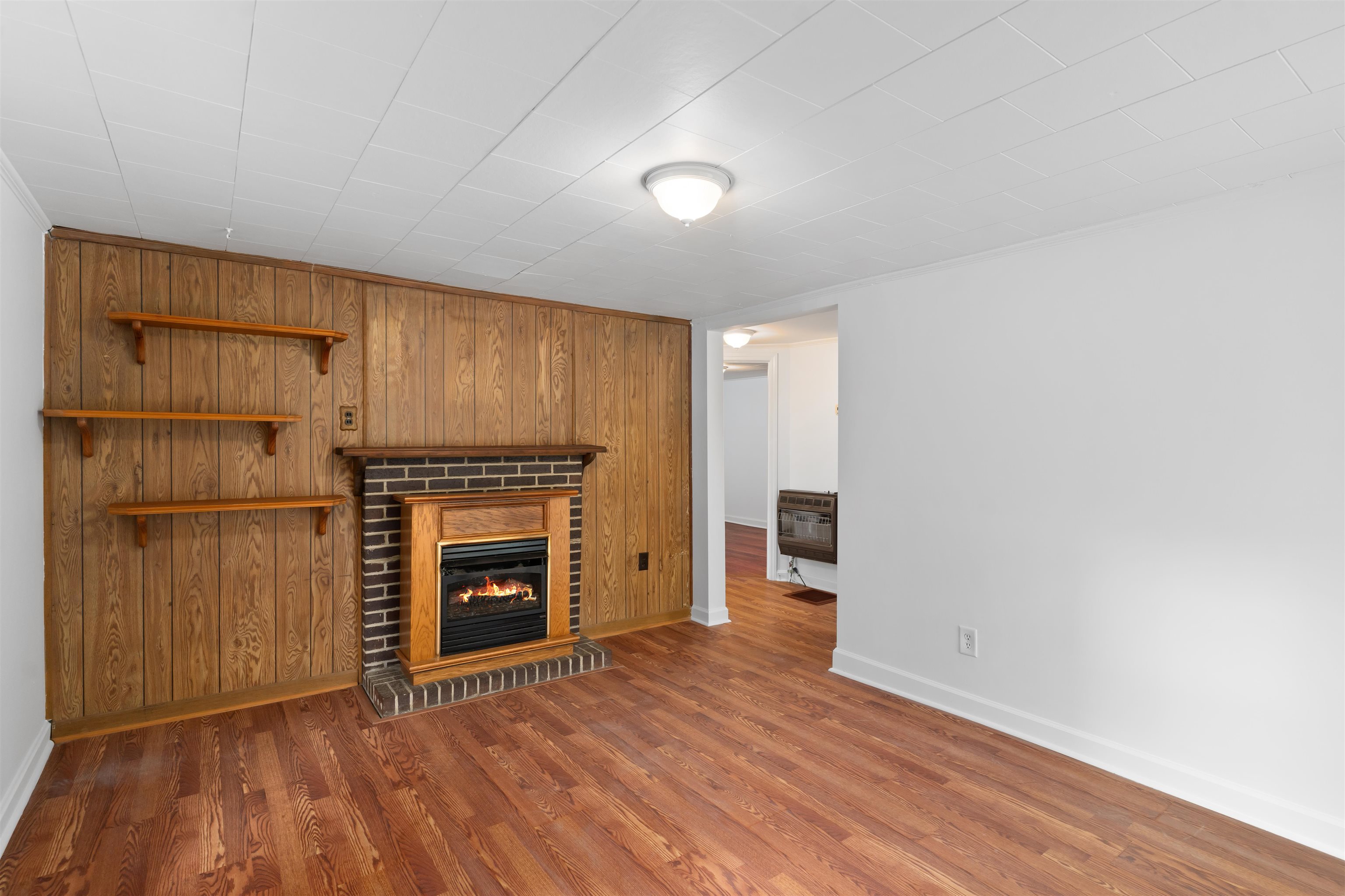 523 Edwards Road