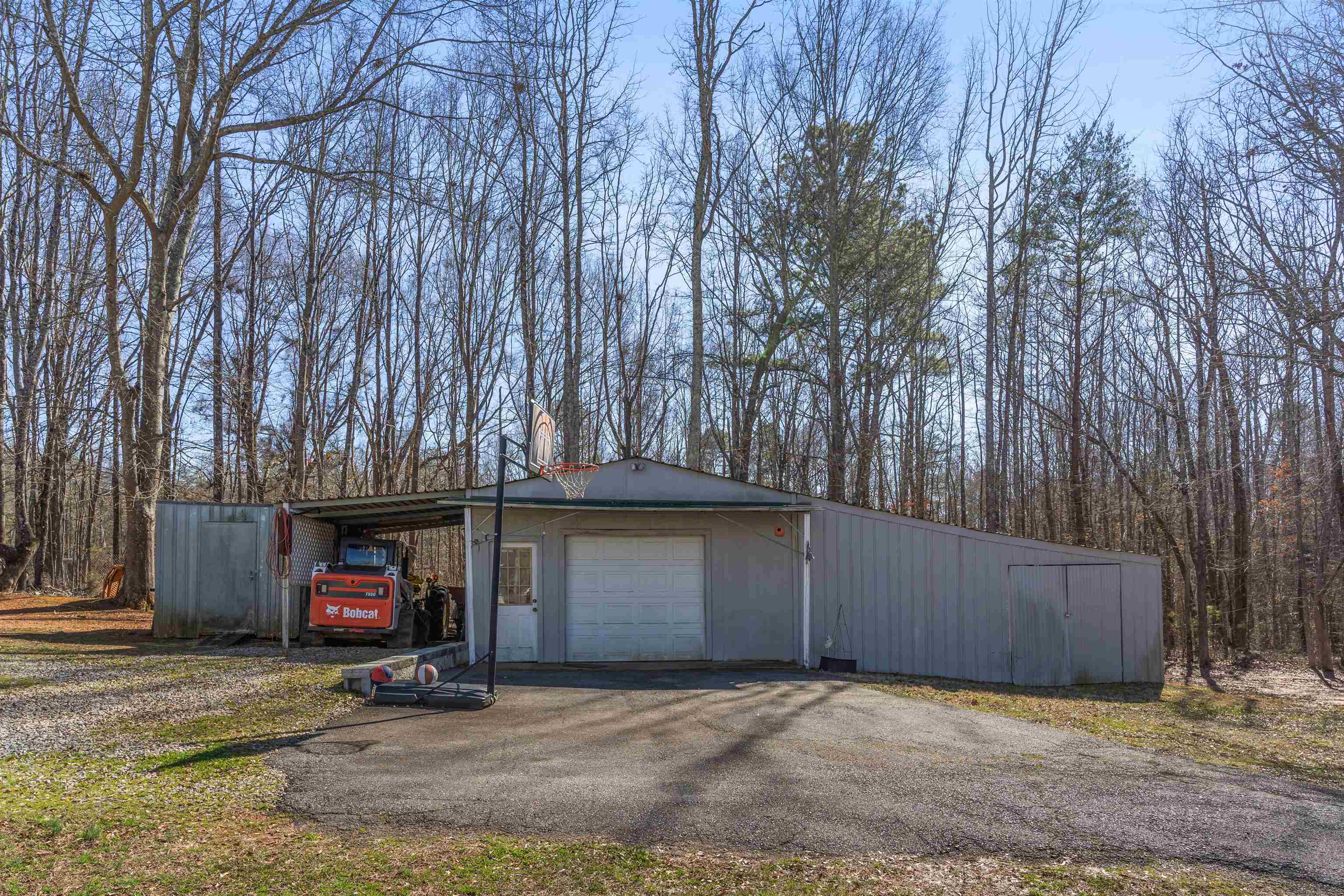 520 Long Branch Road