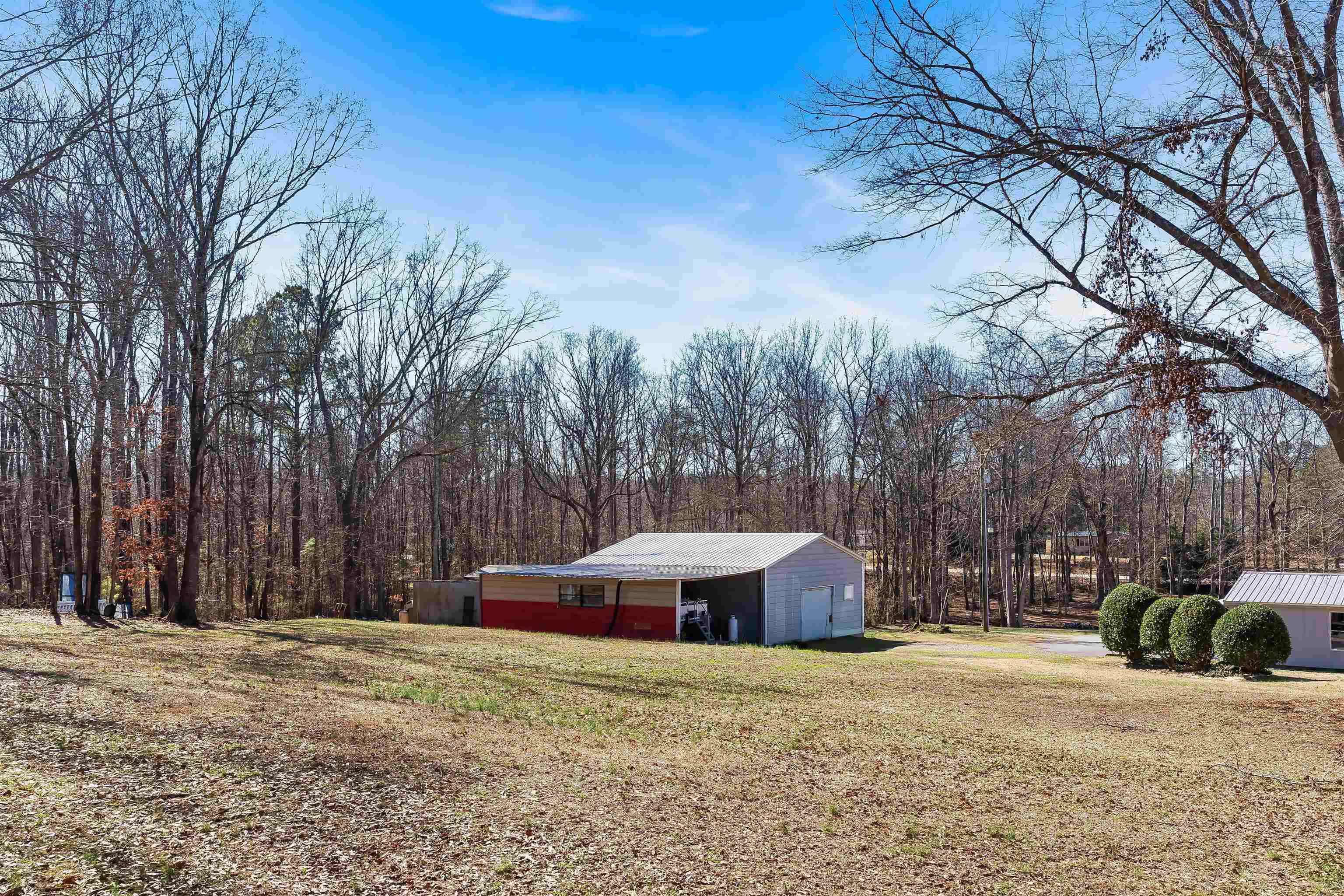 520 Long Branch Road