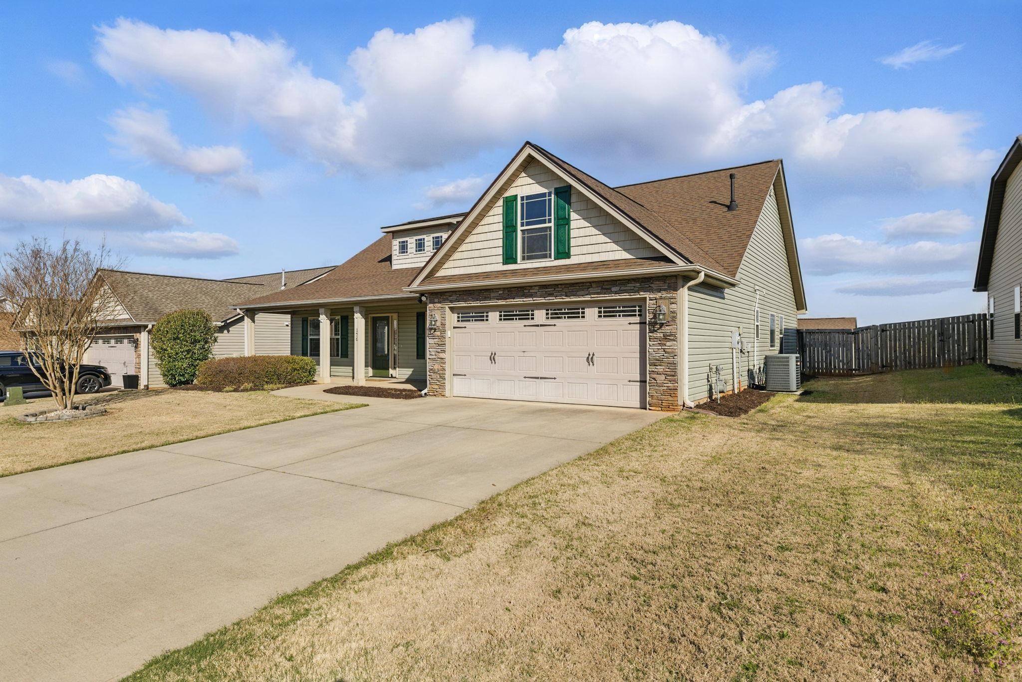 176 Castleton Circle