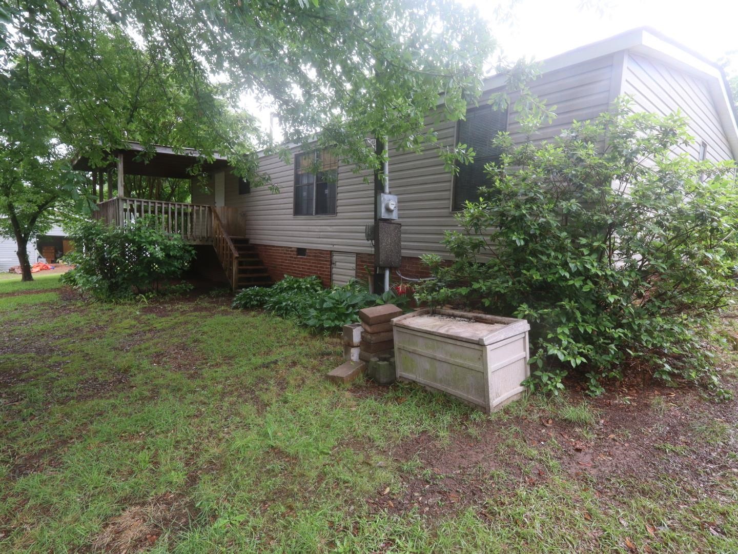 390 Abernathy Road