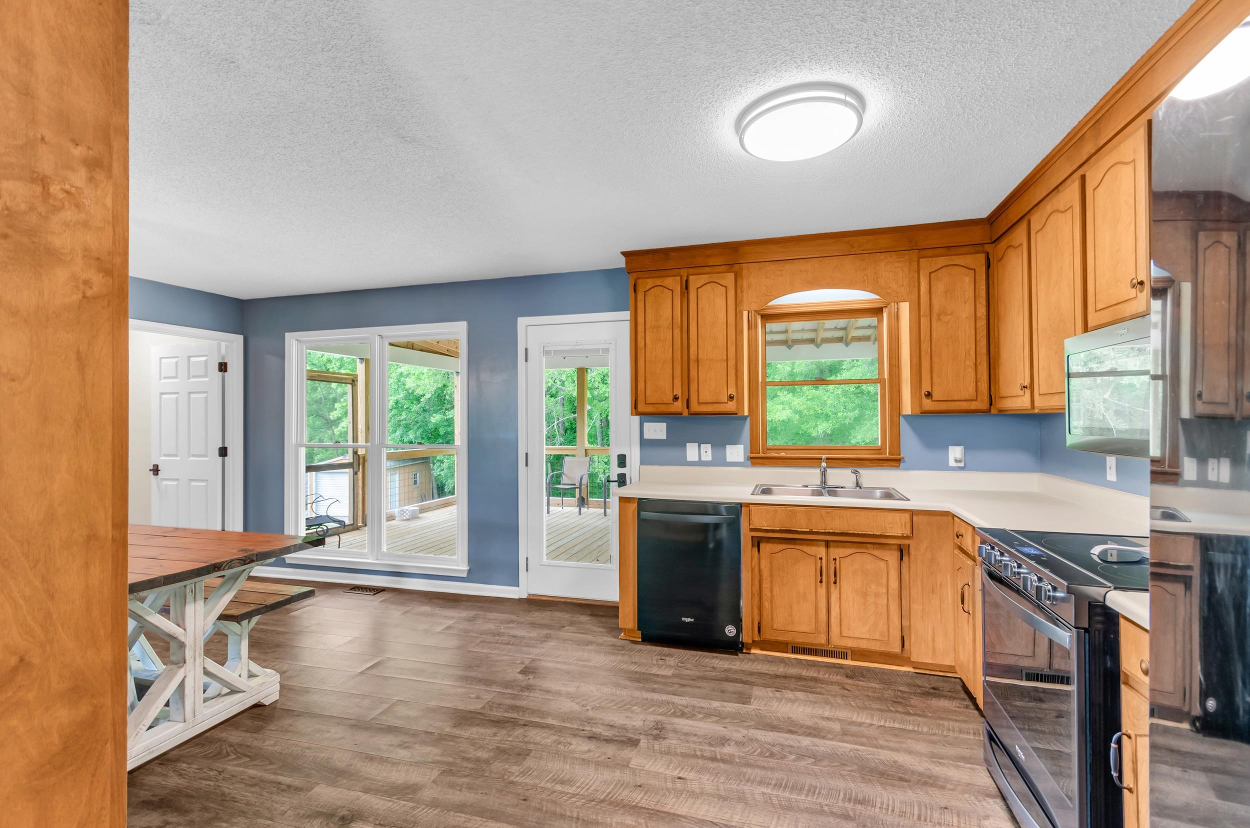 131 Seay Place Drive