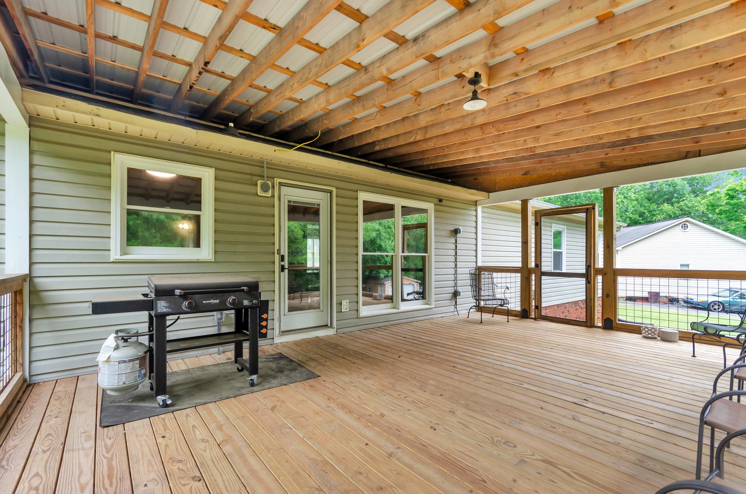 131 Seay Place Drive