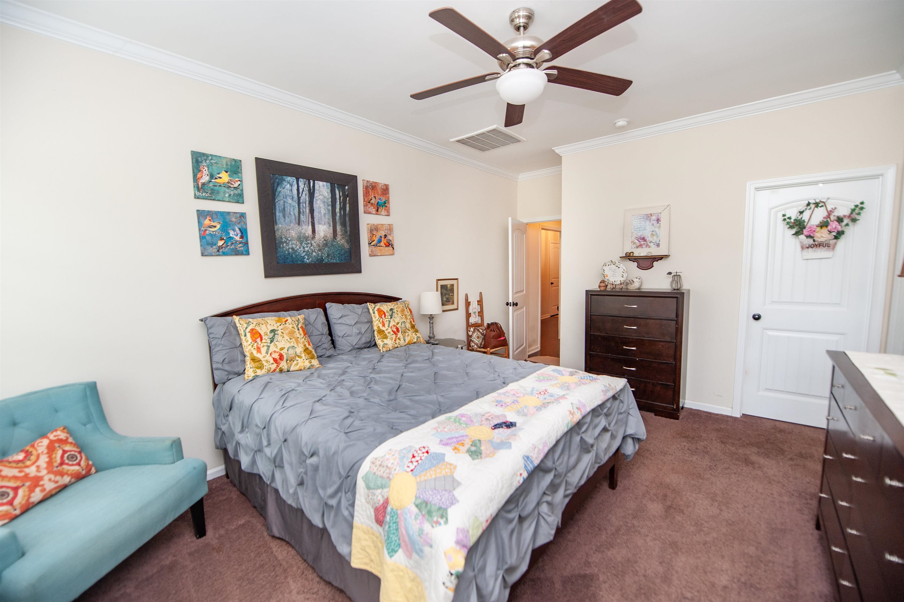 175 Castleton Circle