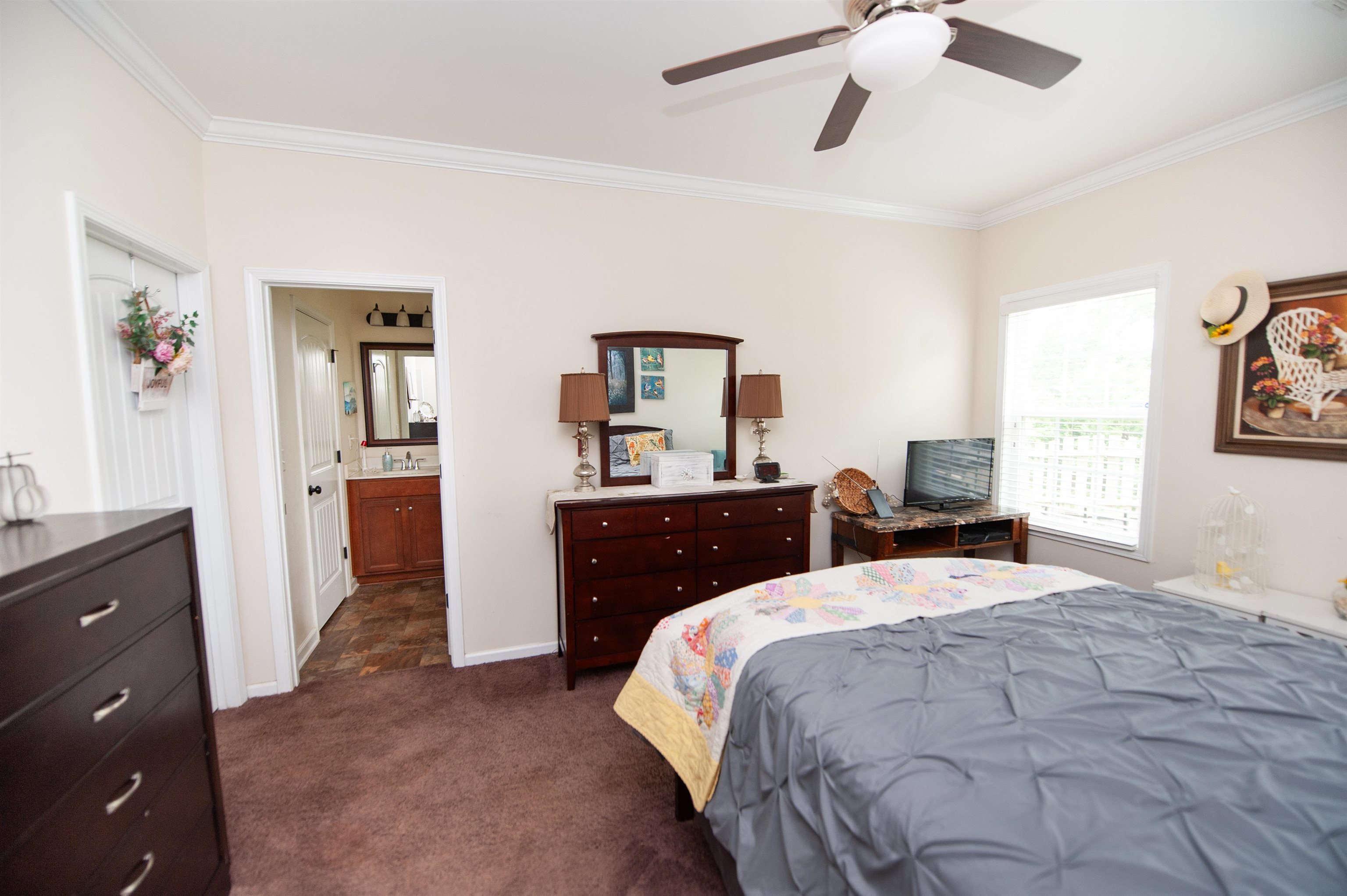 175 Castleton Circle