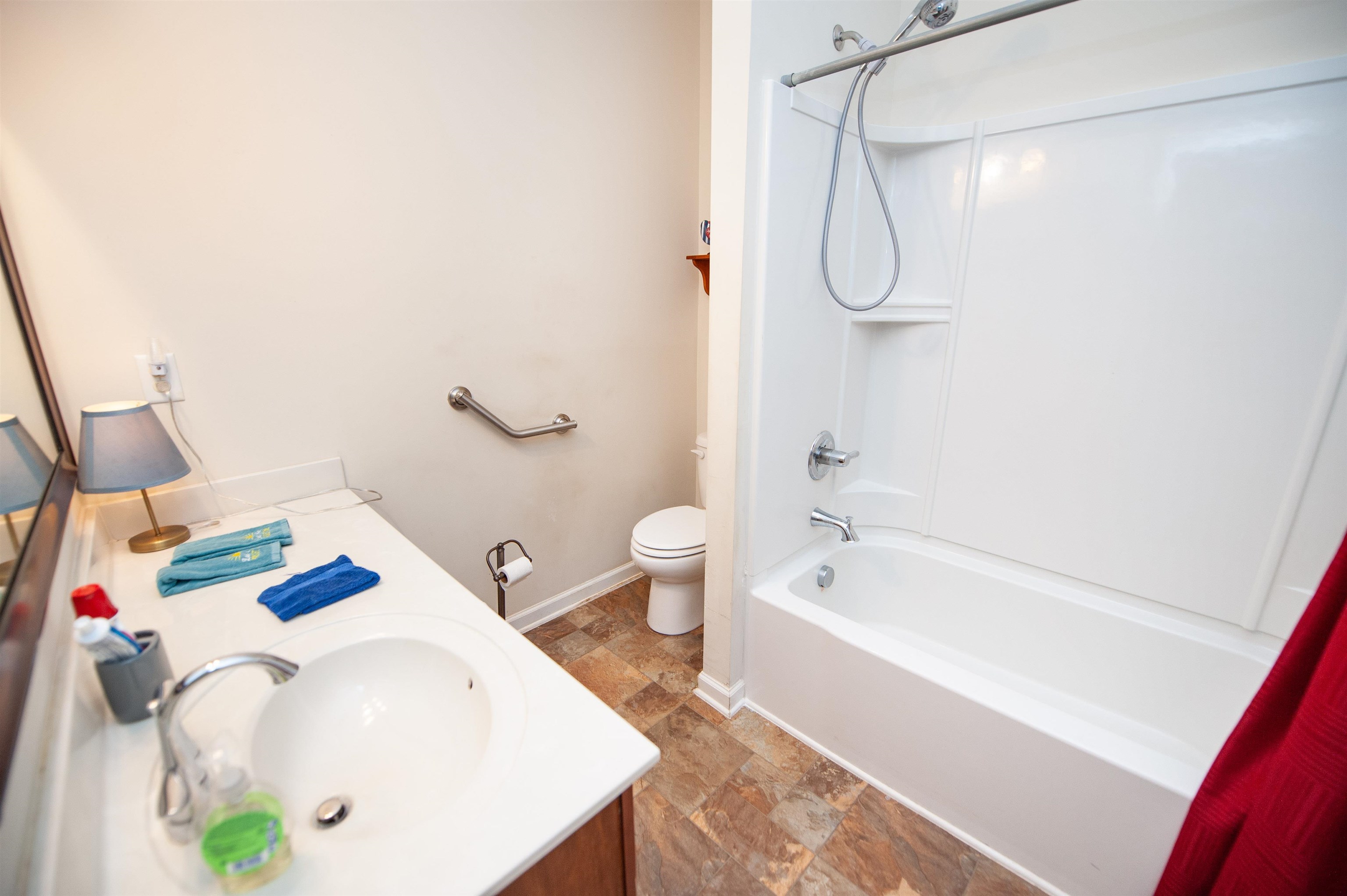 175 Castleton Circle