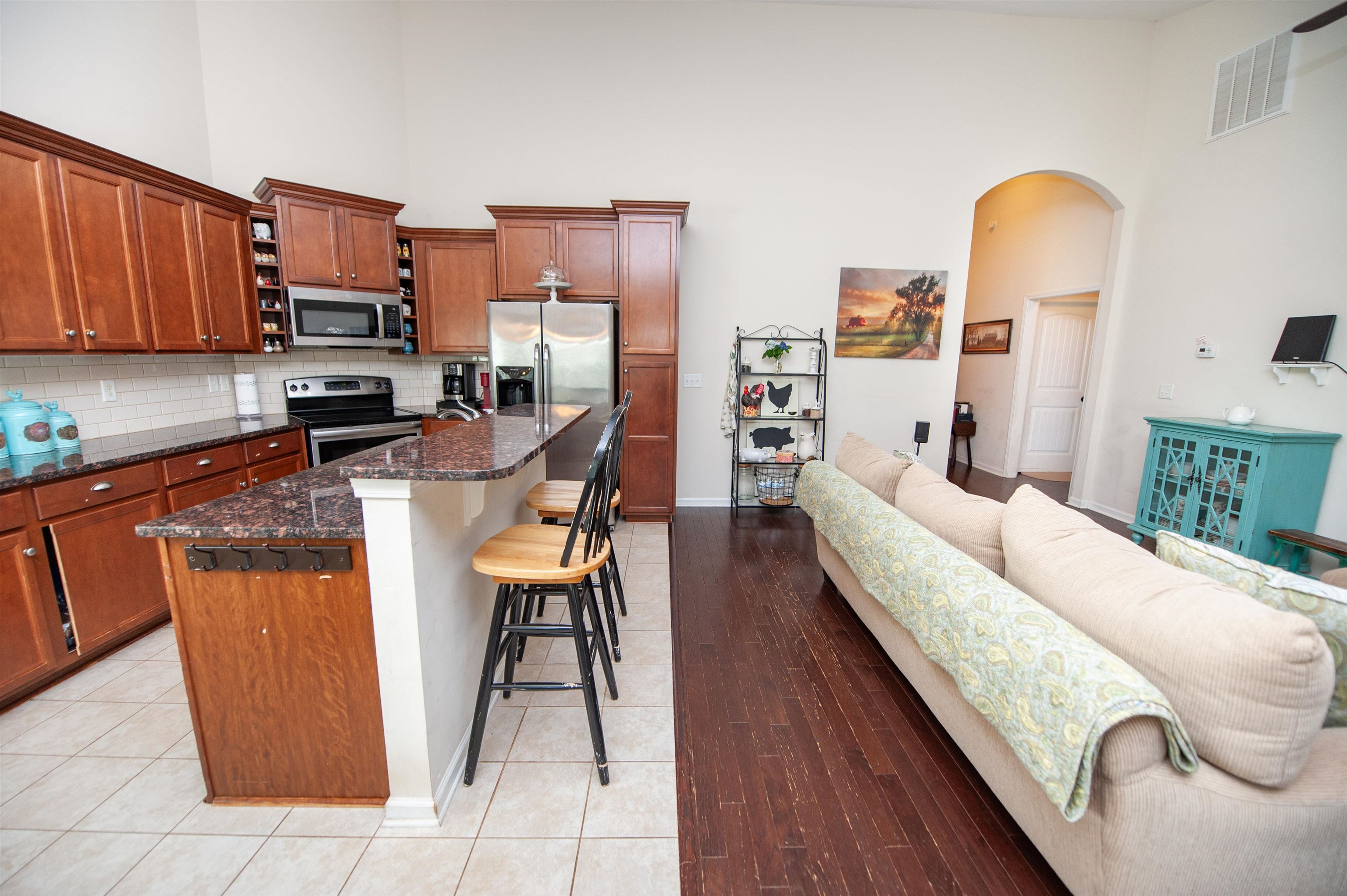 175 Castleton Circle