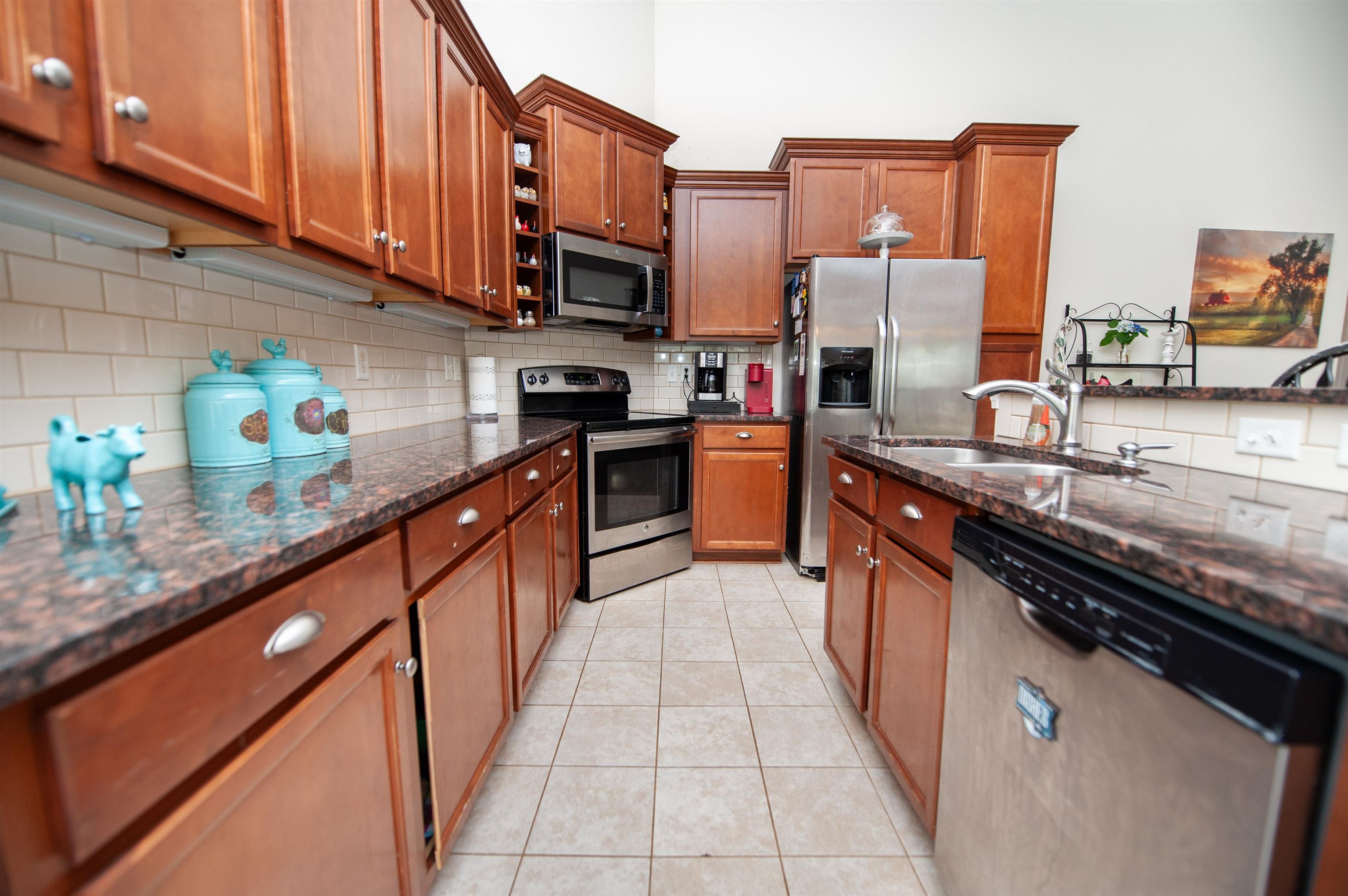 175 Castleton Circle
