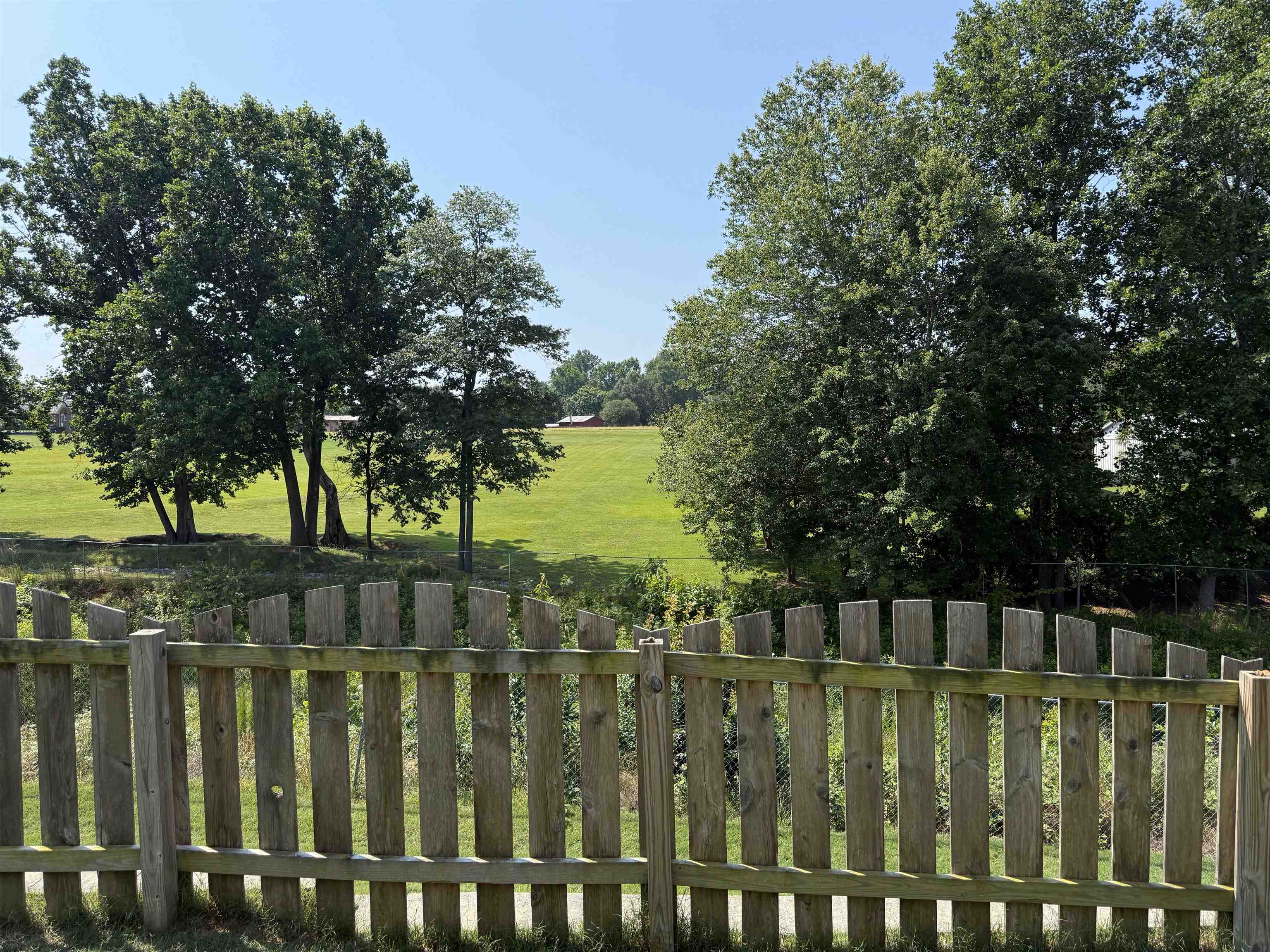 175 Castleton Circle
