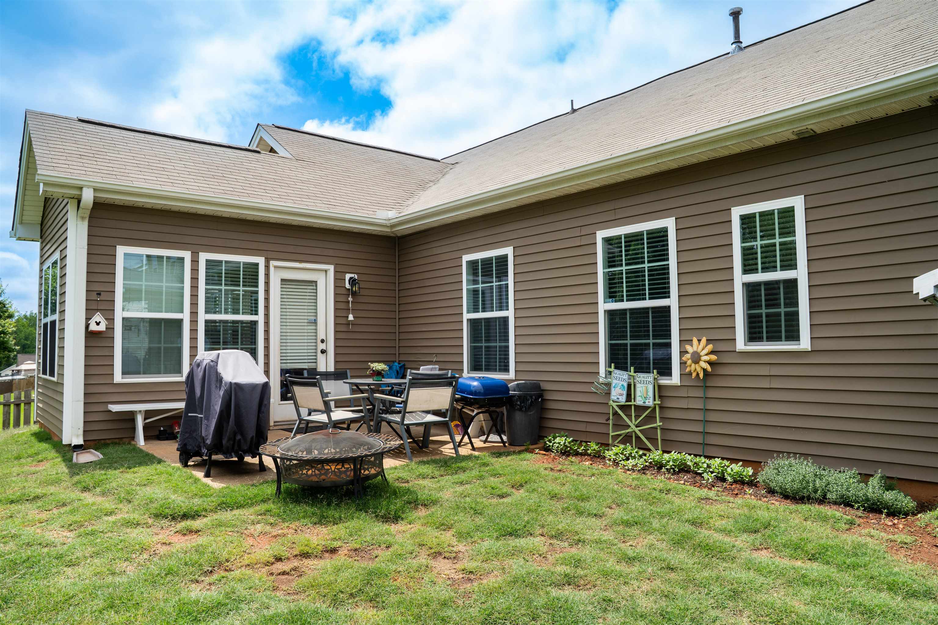 175 Castleton Circle