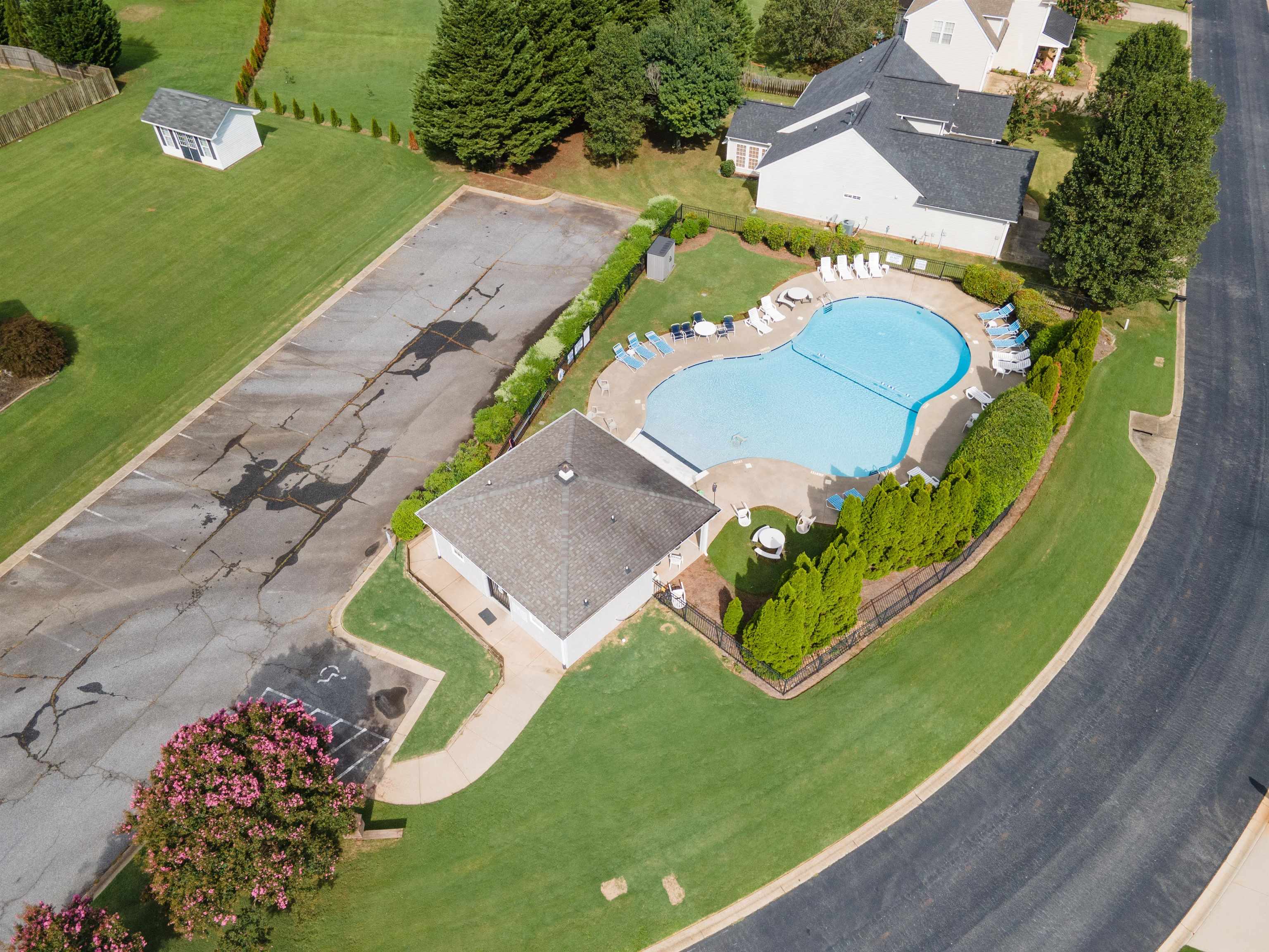 175 Castleton Circle