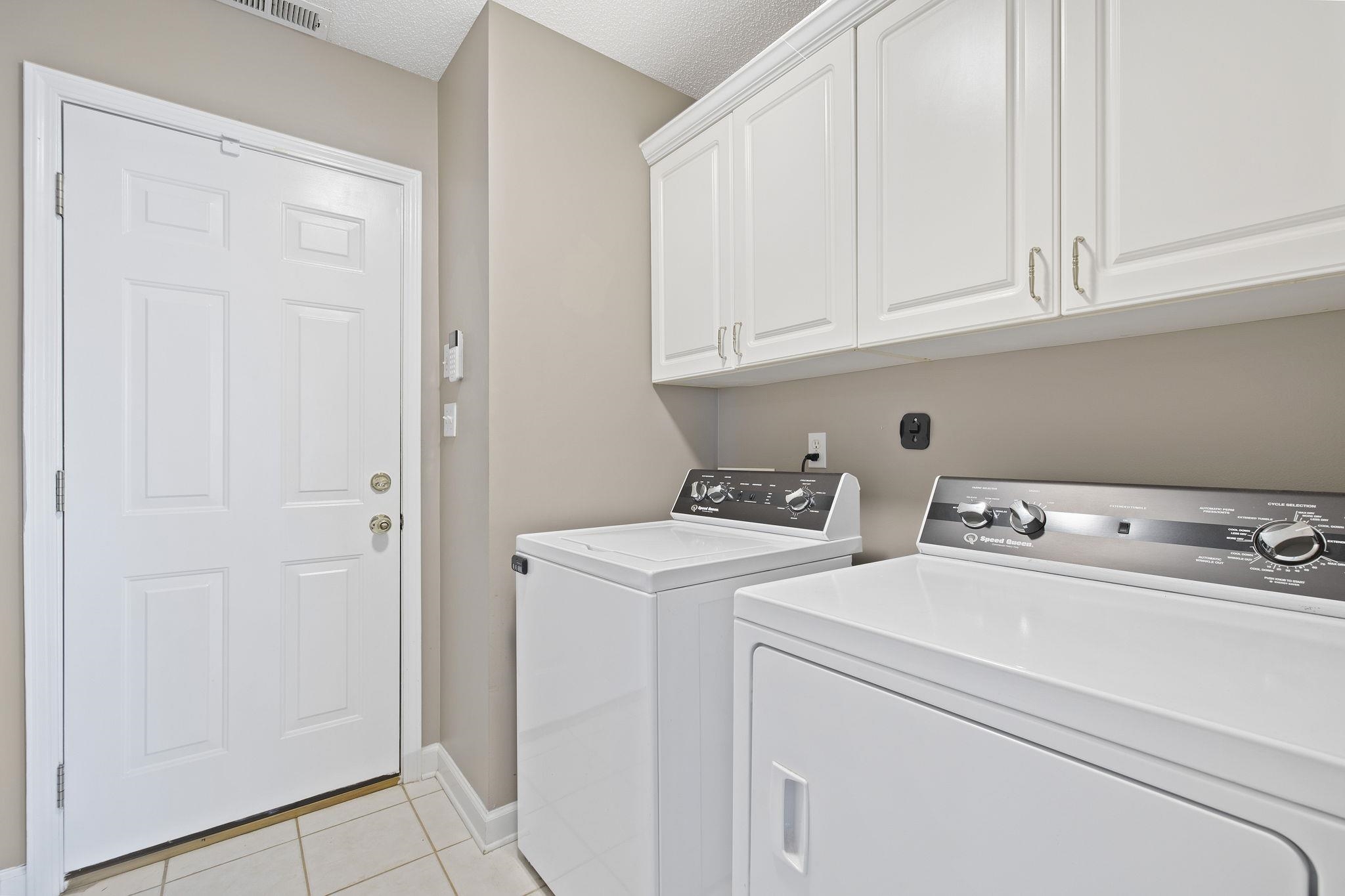 436 Rambling Rose Way