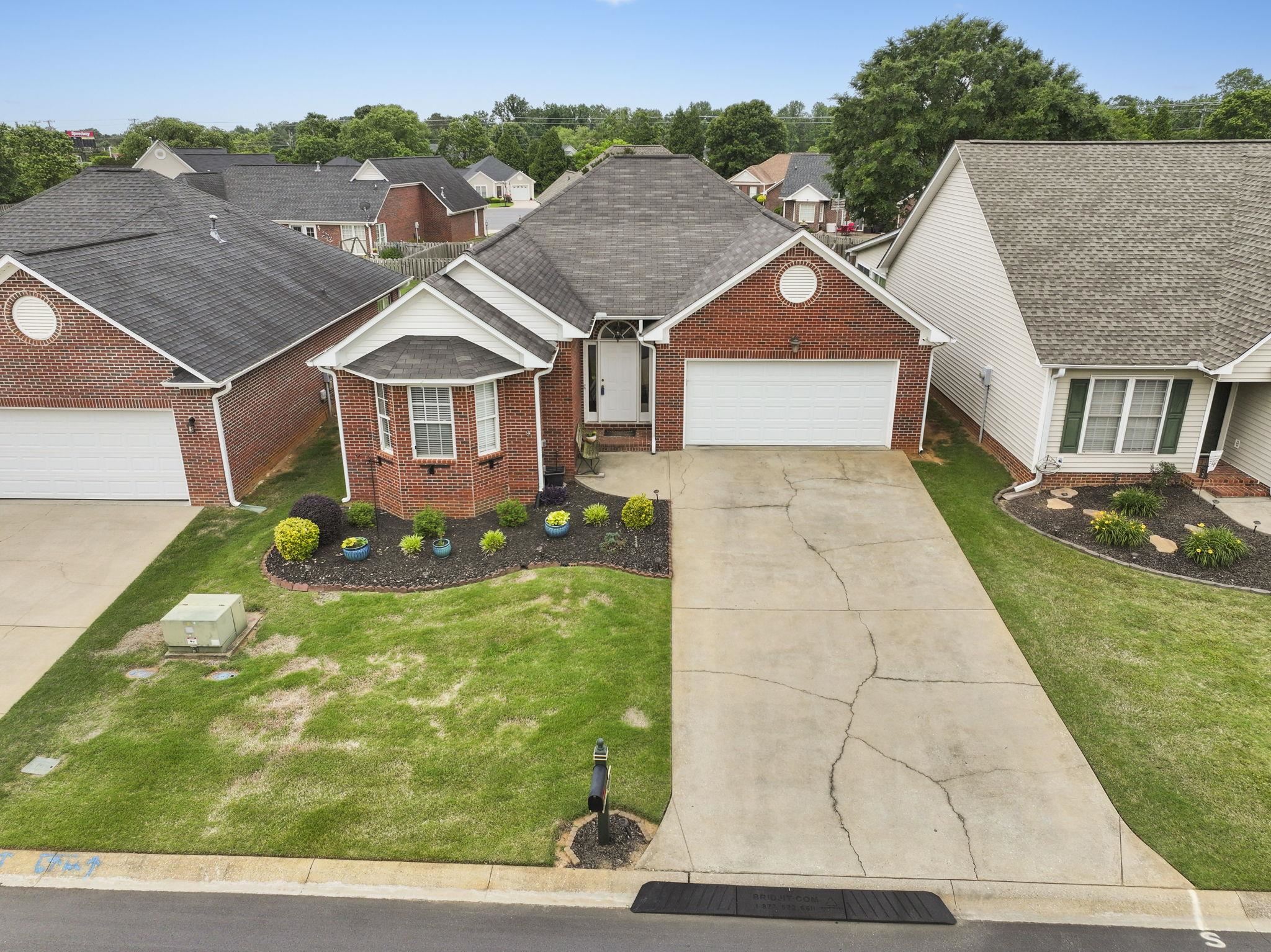 436 Rambling Rose Way