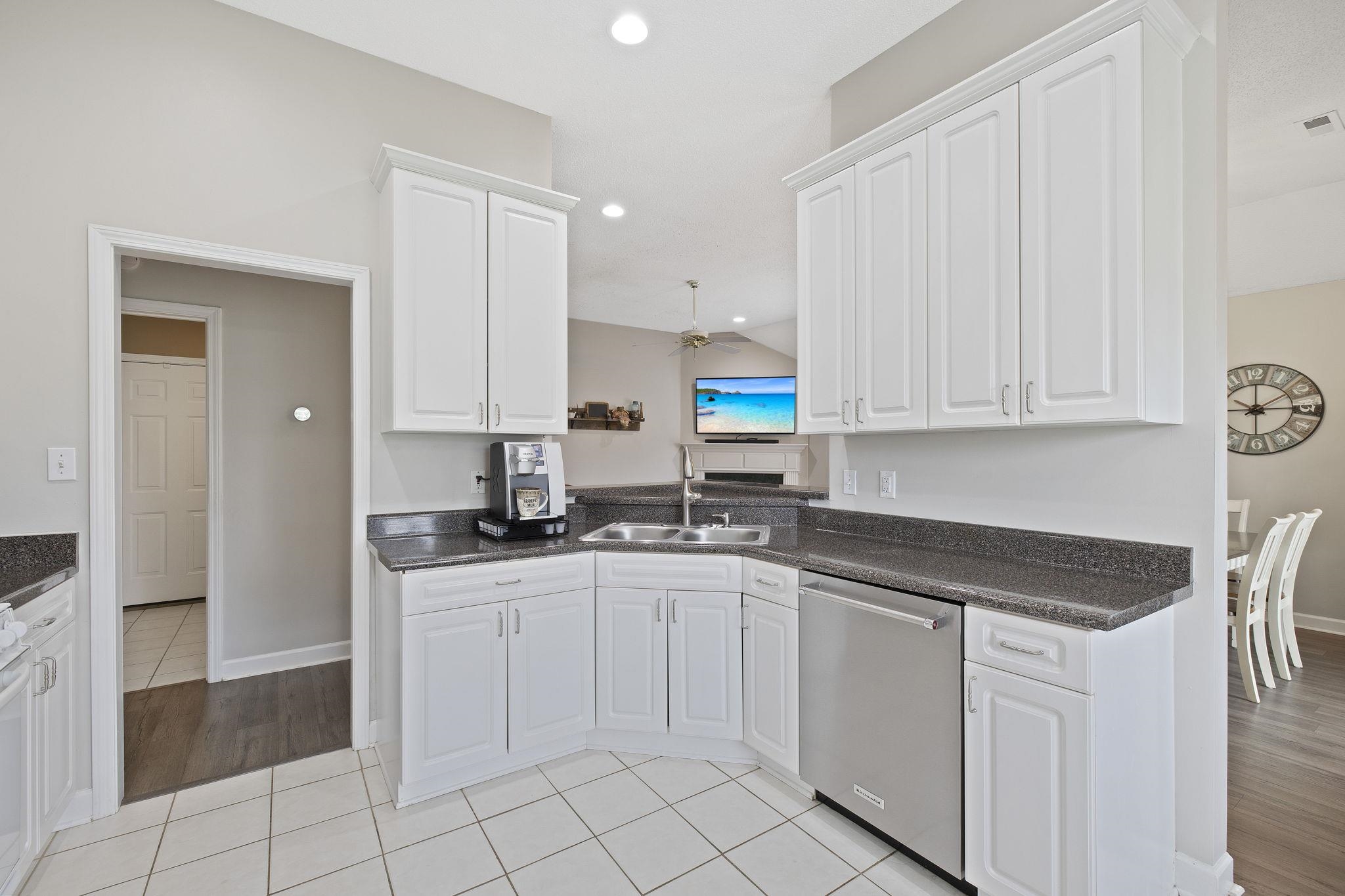 436 Rambling Rose Way