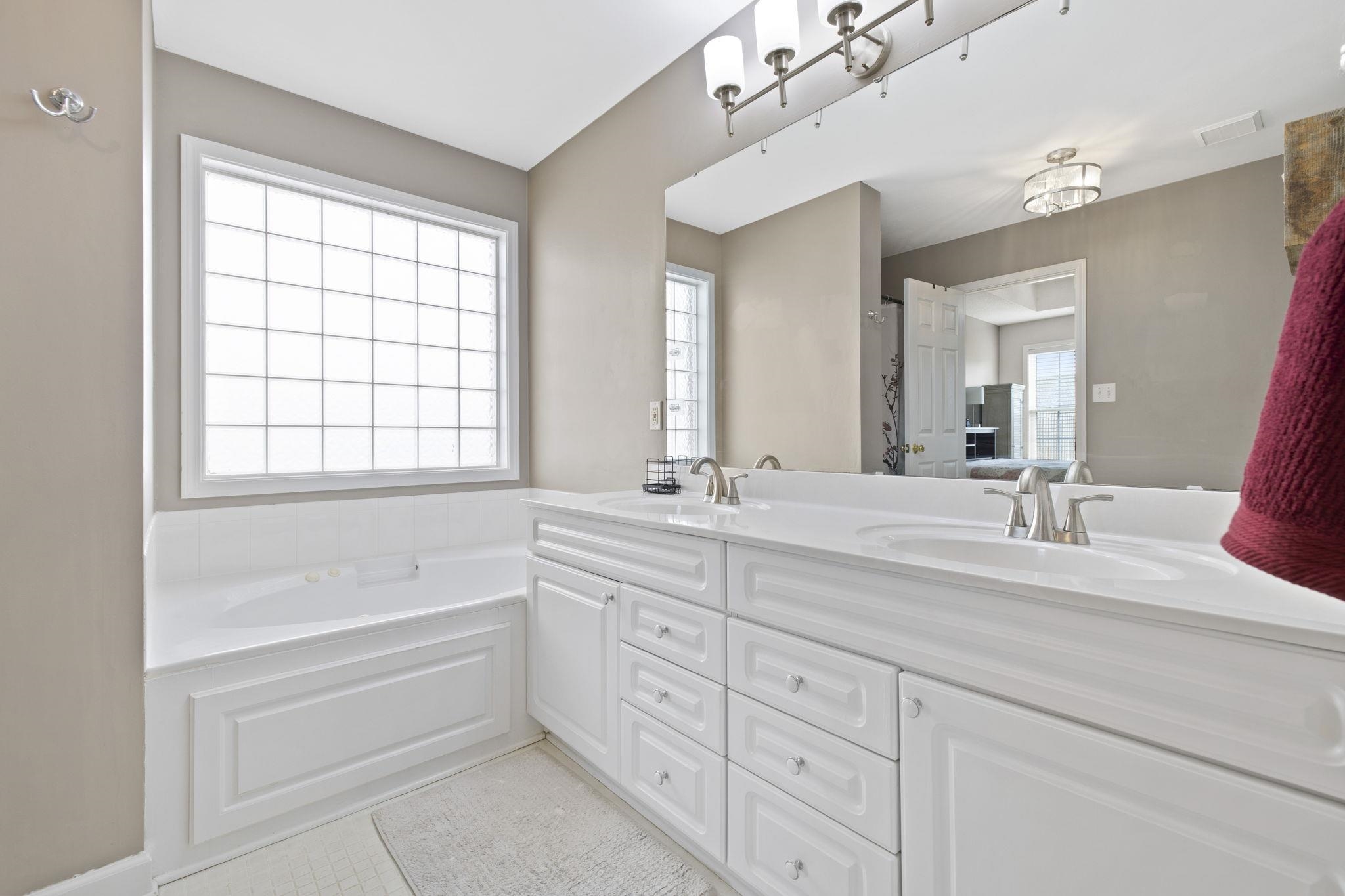 436 Rambling Rose Way