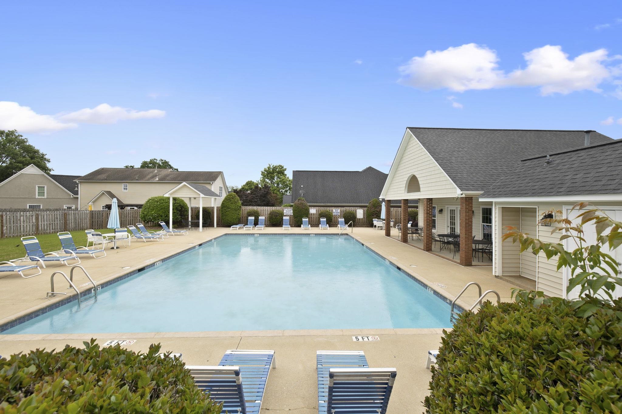 436 Rambling Rose Way