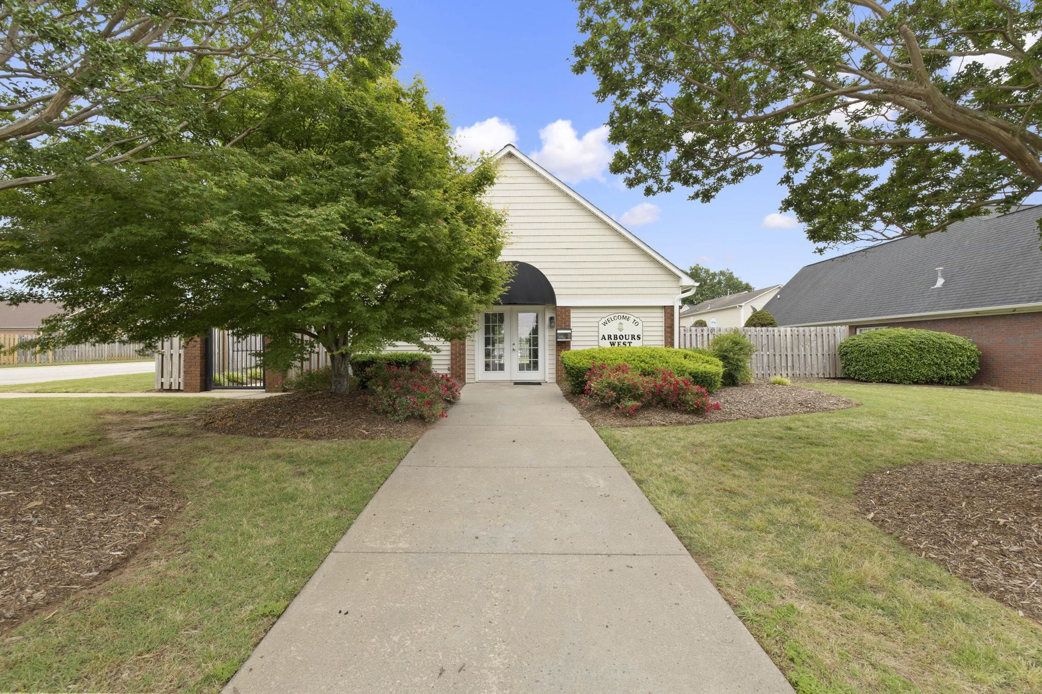 436 Rambling Rose Way