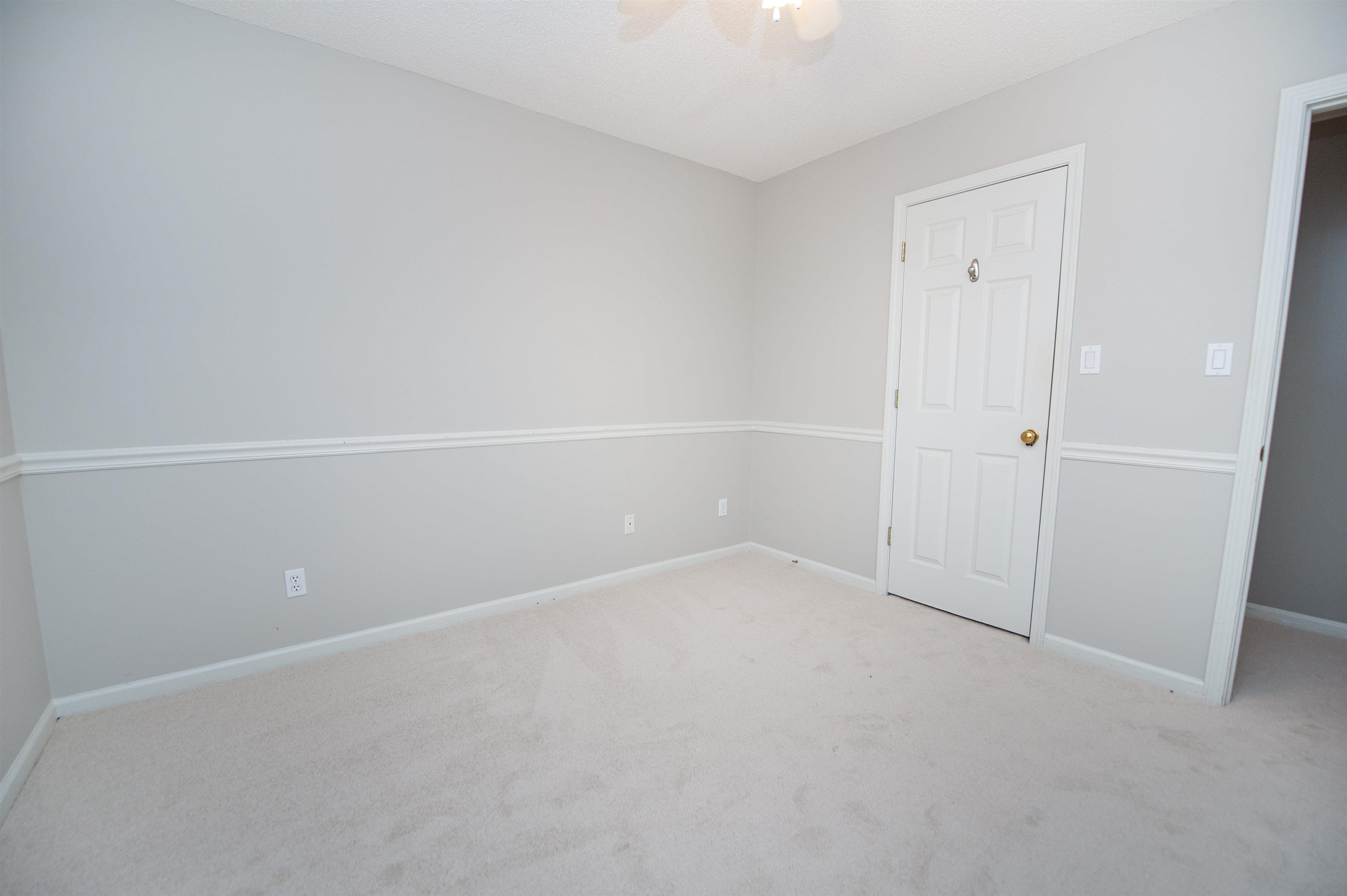 372 W Autumn Ridge Road