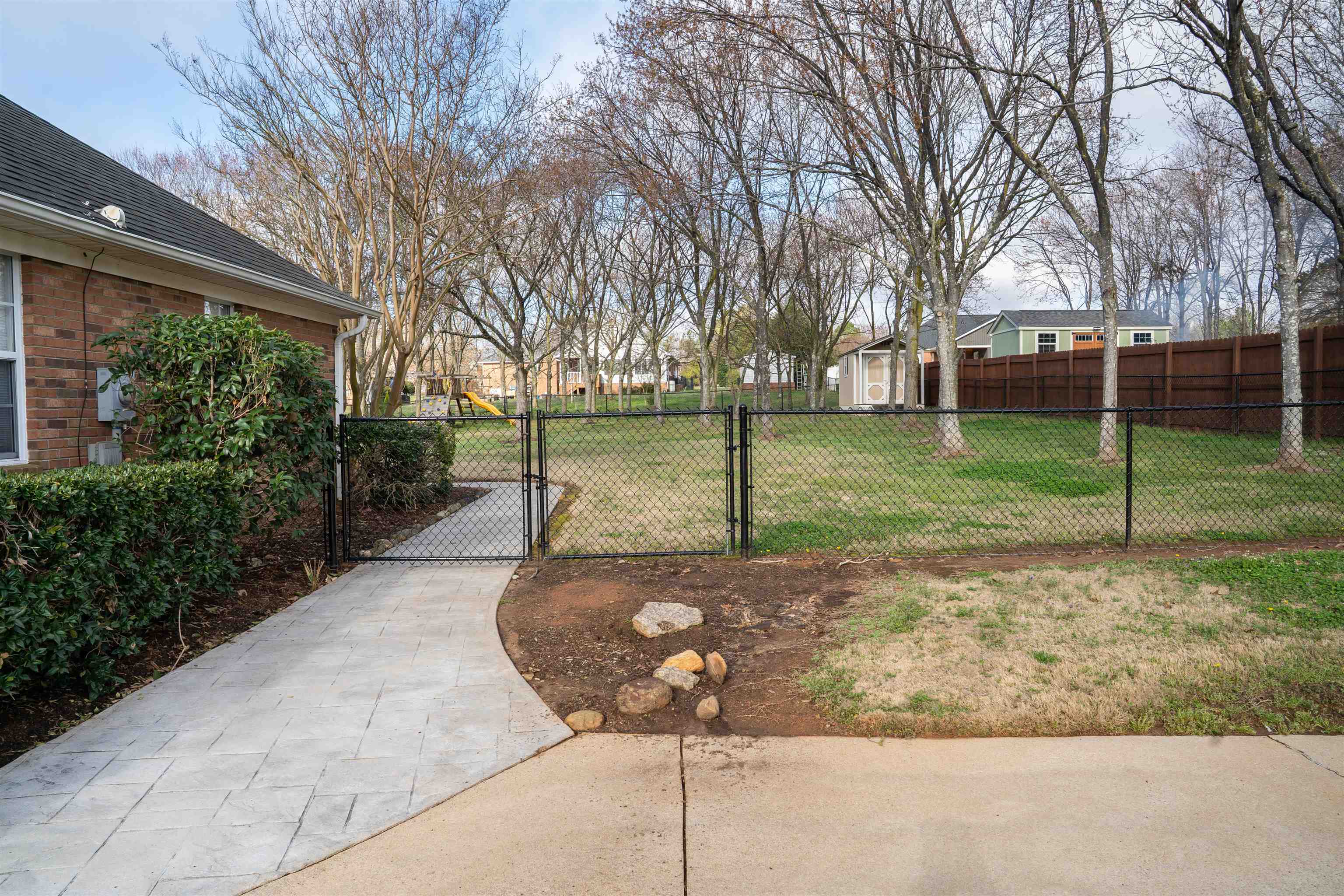 372 W Autumn Ridge Road