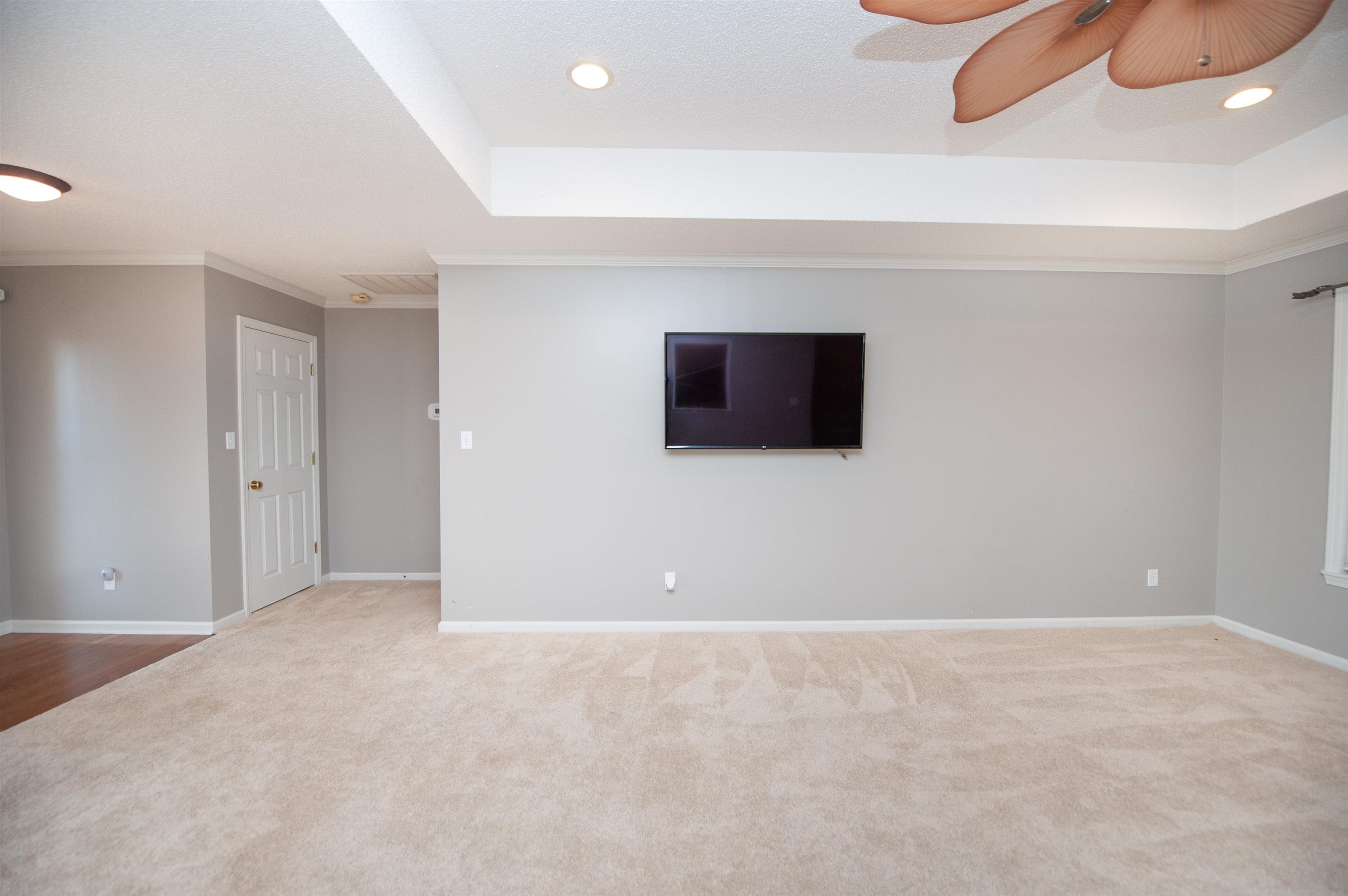 372 W Autumn Ridge Road