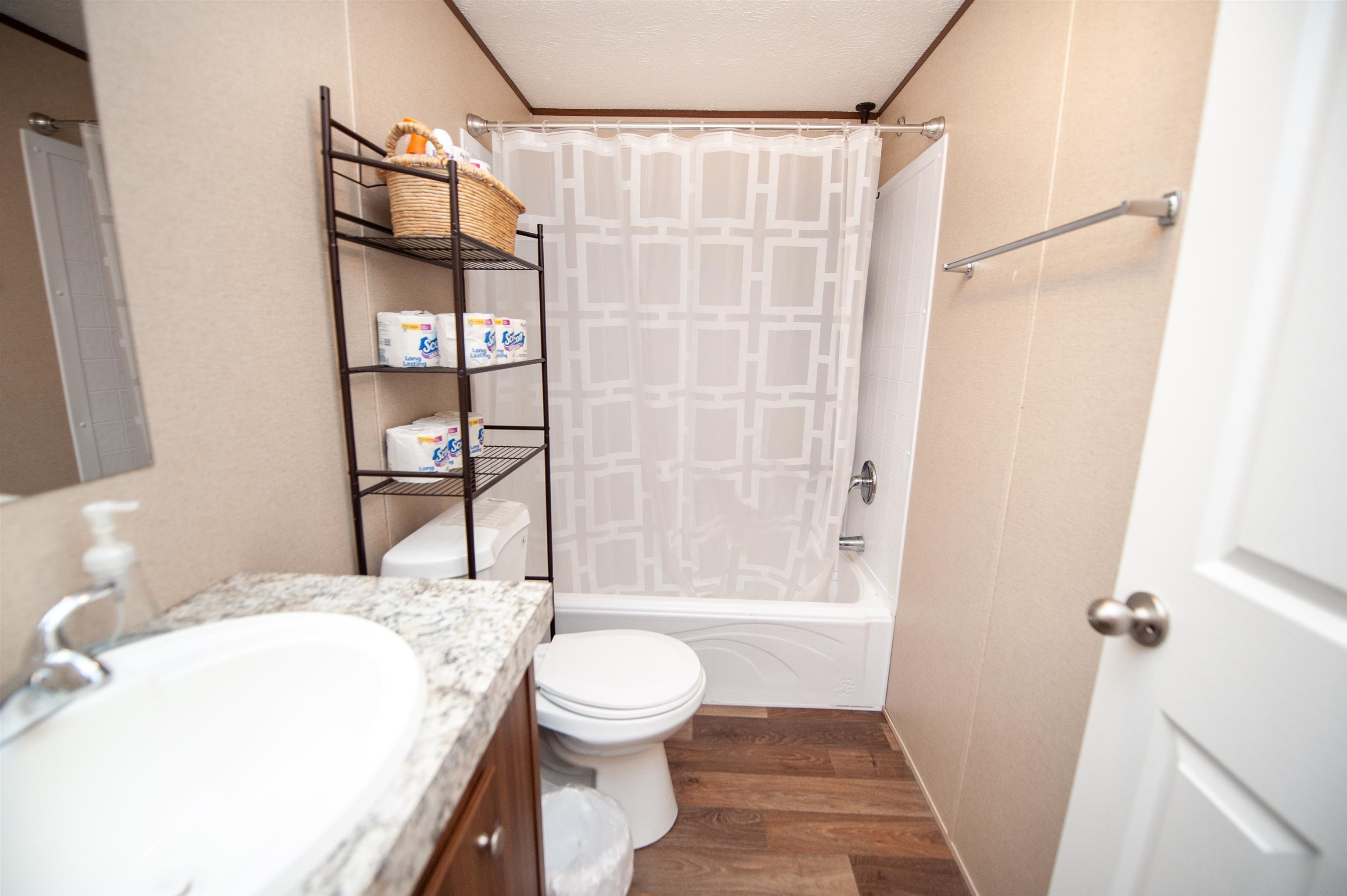 506 W Manning Street