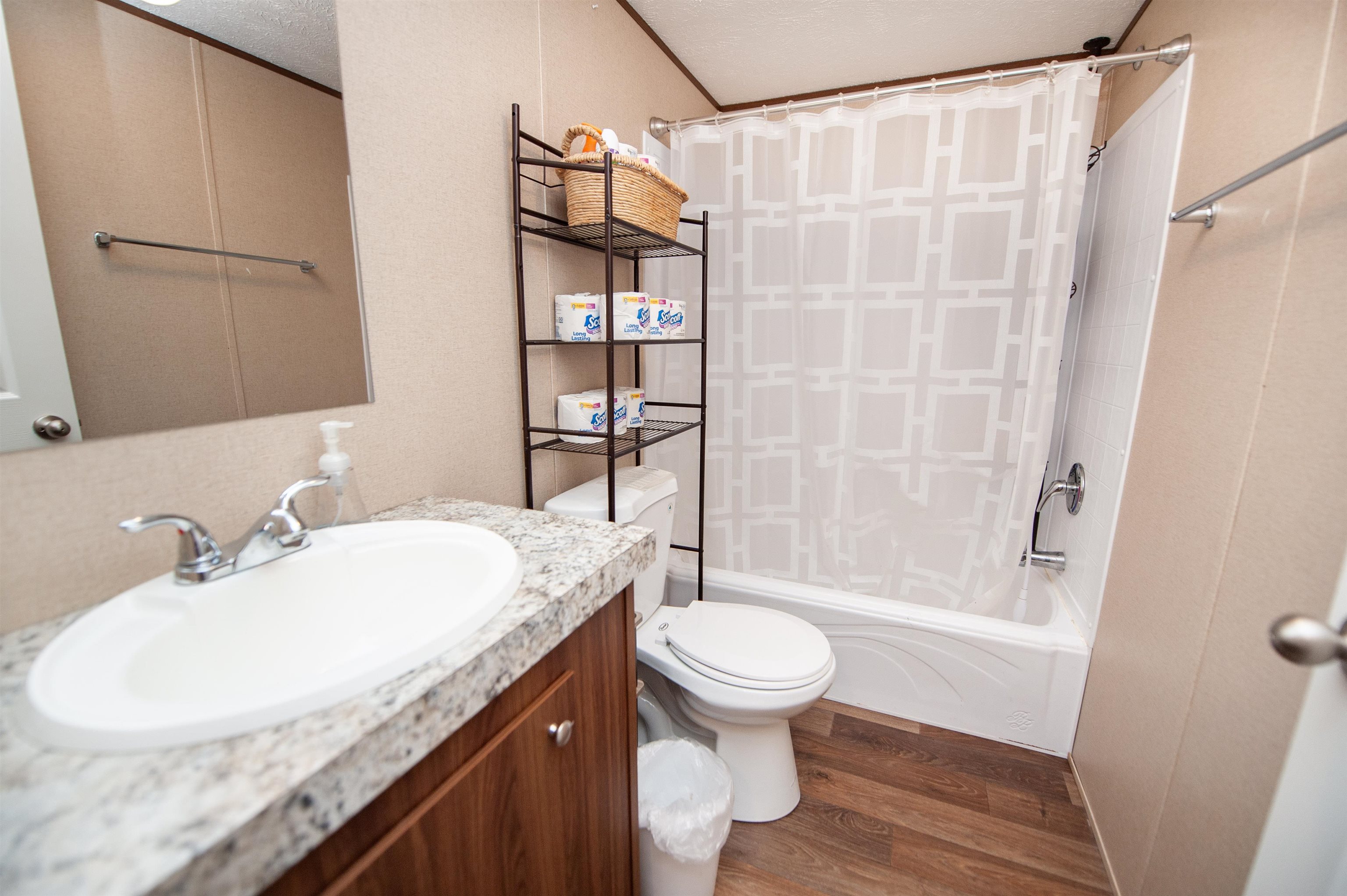 506 W Manning Street