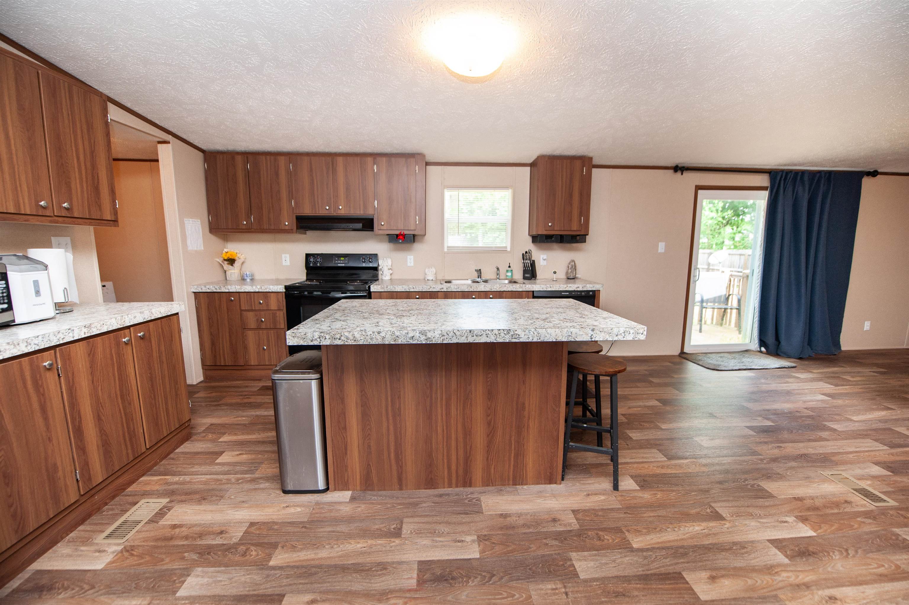 506 W Manning Street