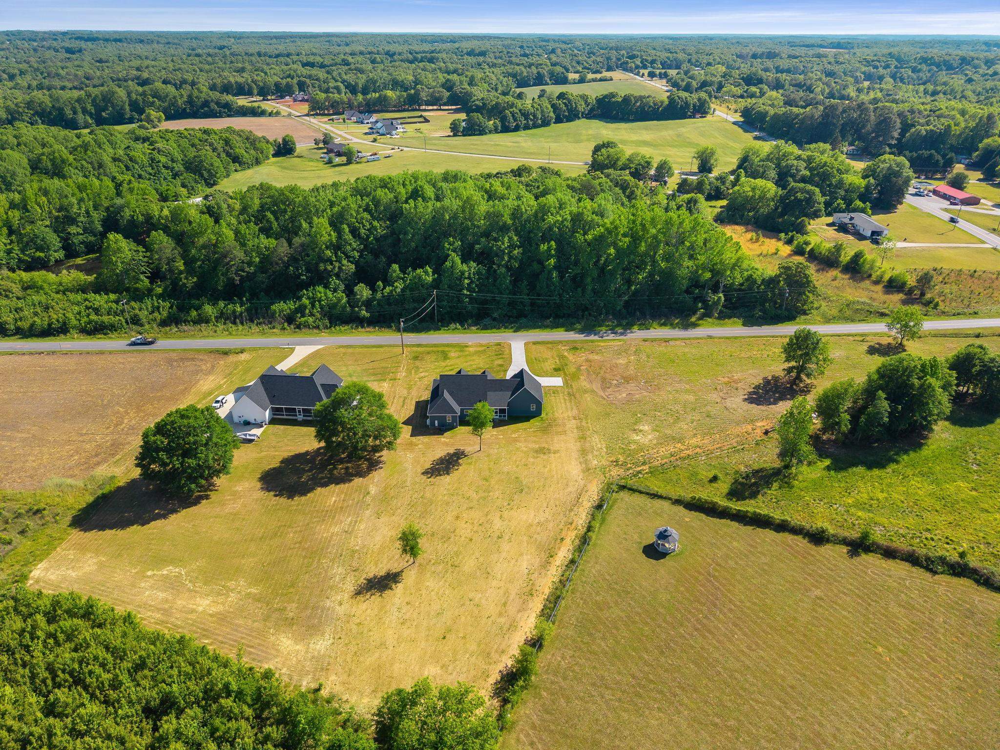 1452 Stateline Road