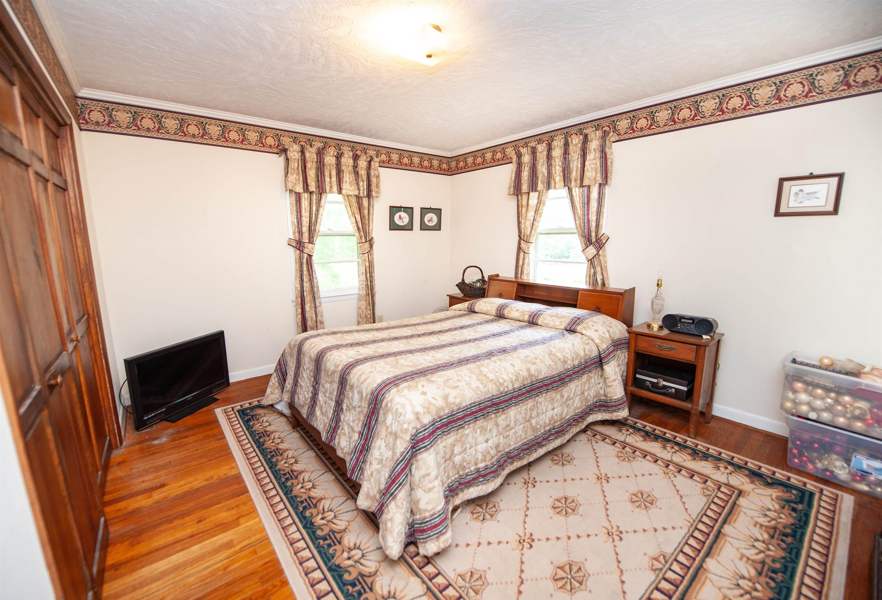 607 Vanney Circle