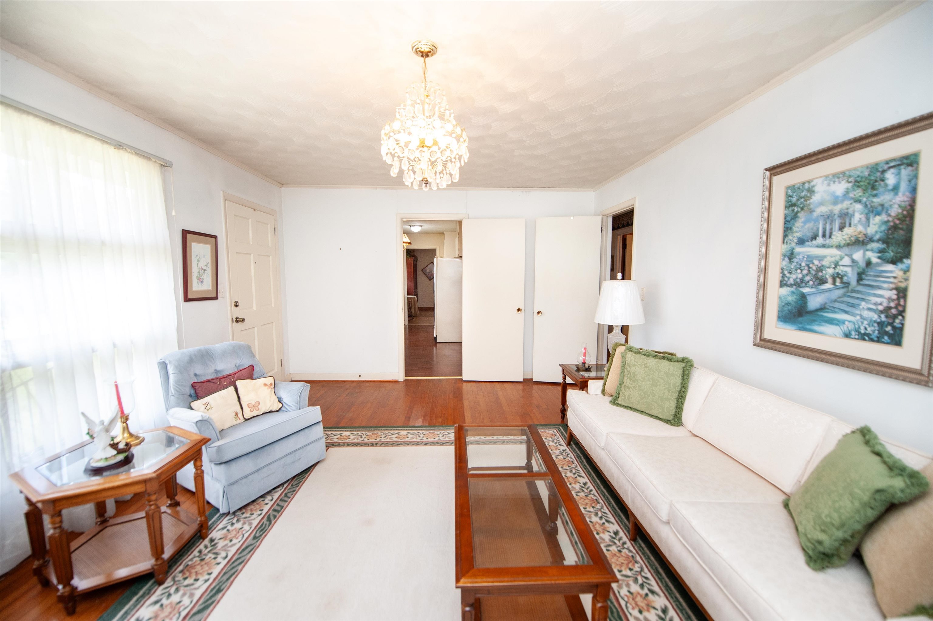 607 Vanney Circle