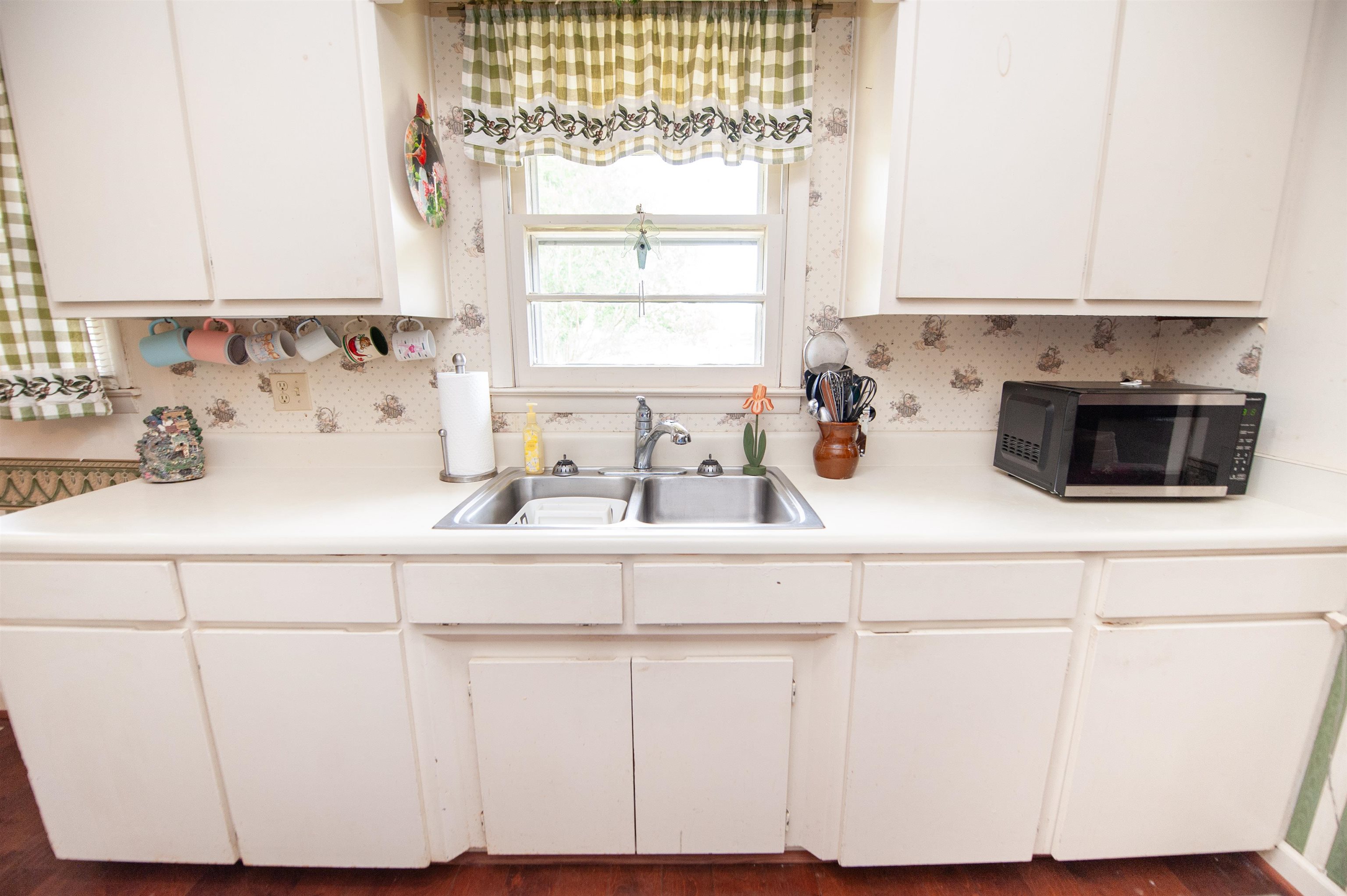 607 Vanney Circle