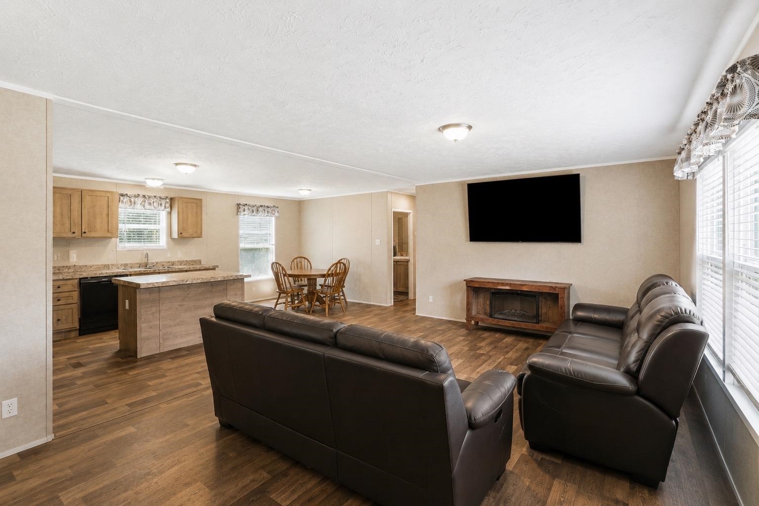 415 Future Ln