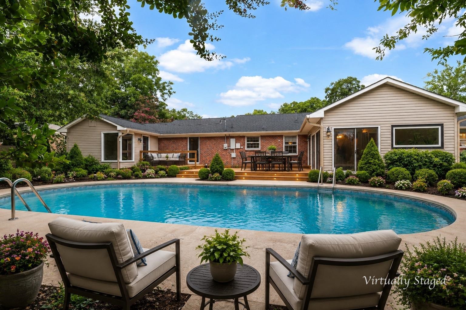 108 Sunline Place