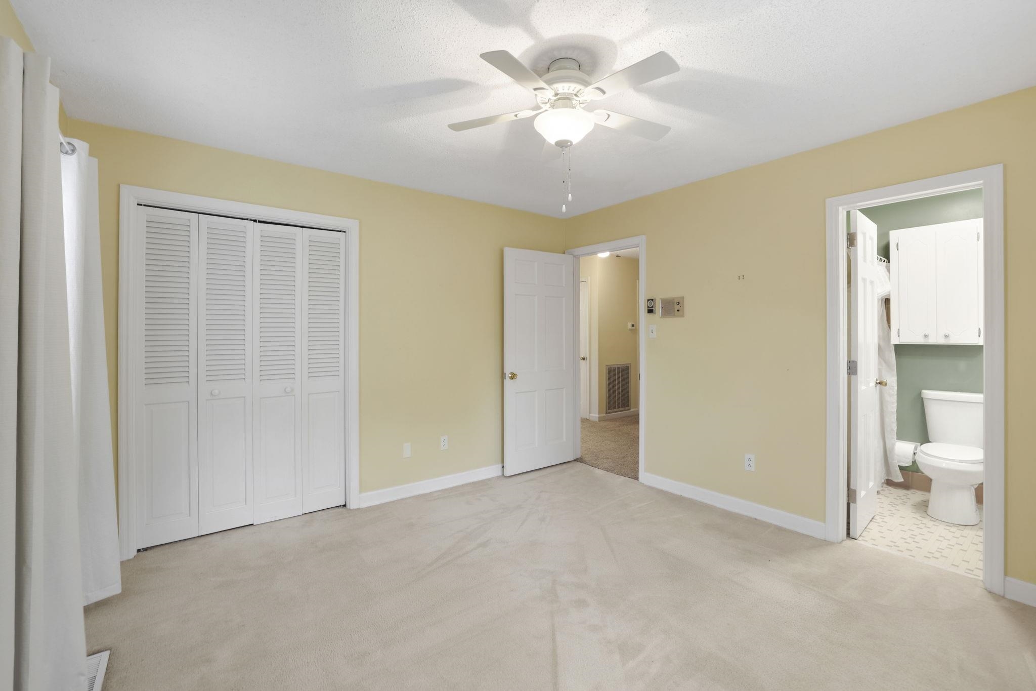 108 Sunline Place