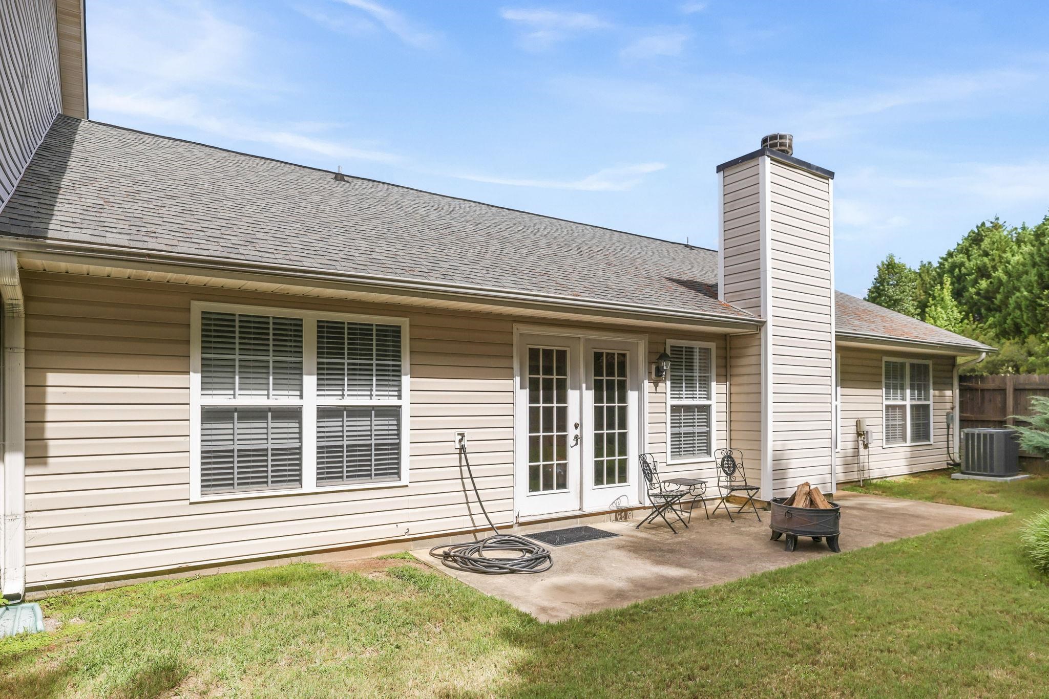 10 River Birch Way