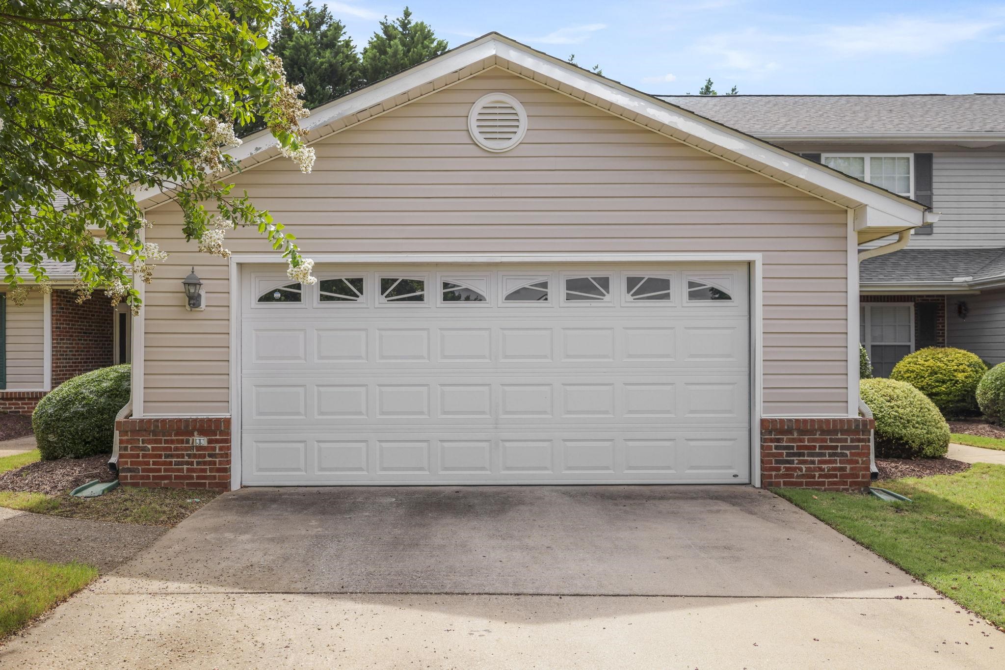 10 River Birch Way