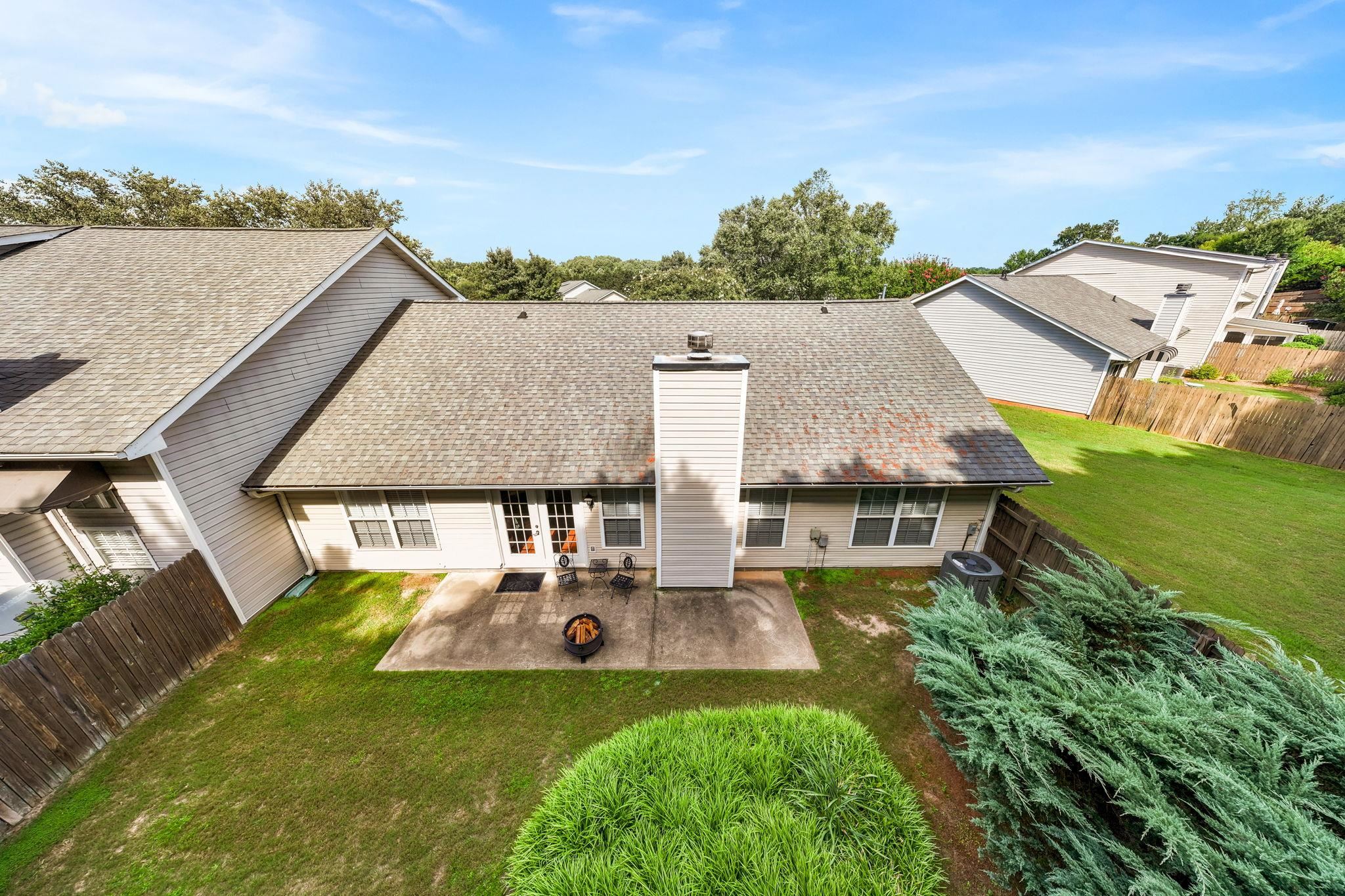 10 River Birch Way