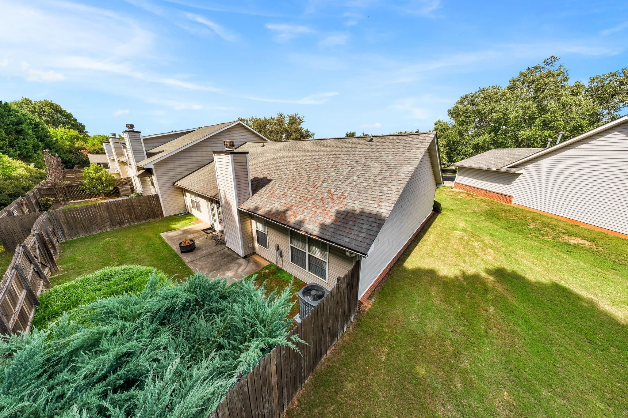 10 River Birch Way