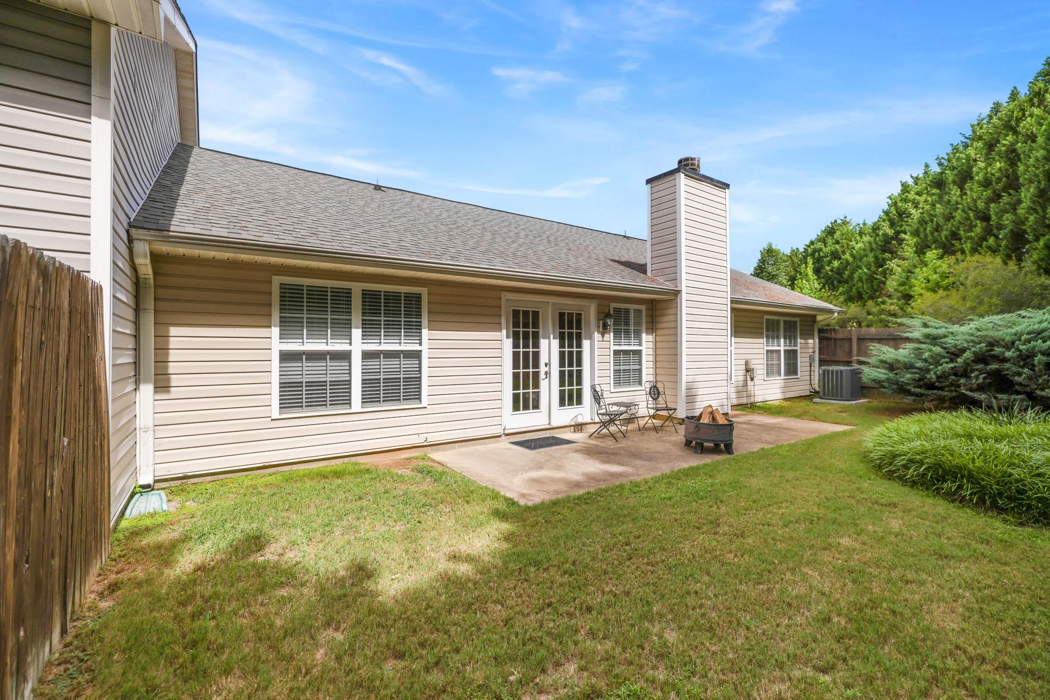 10 River Birch Way