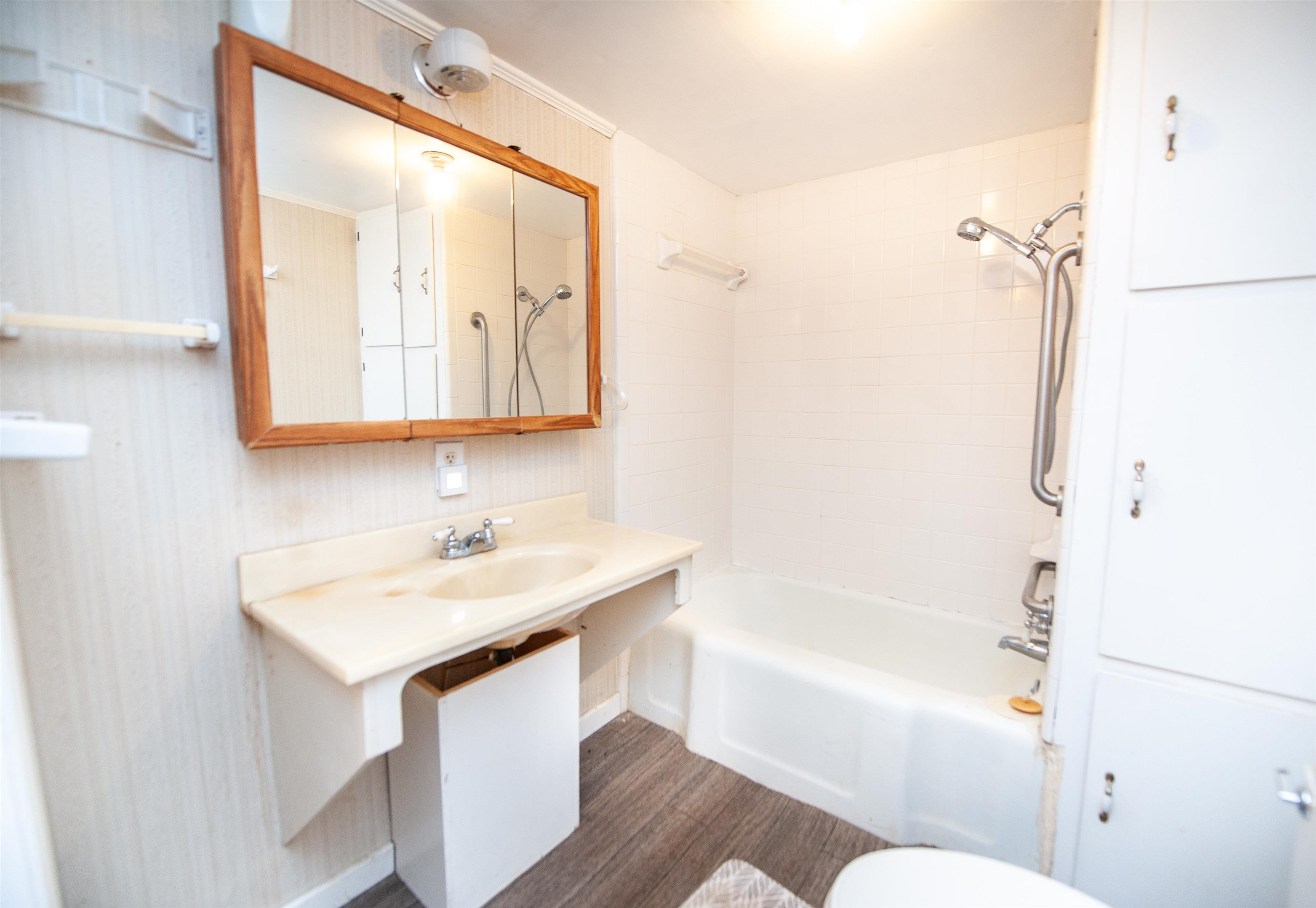 609 S Georgia Avenue