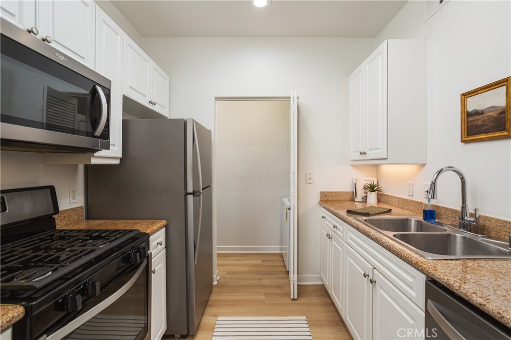 2110 Watermarke Place