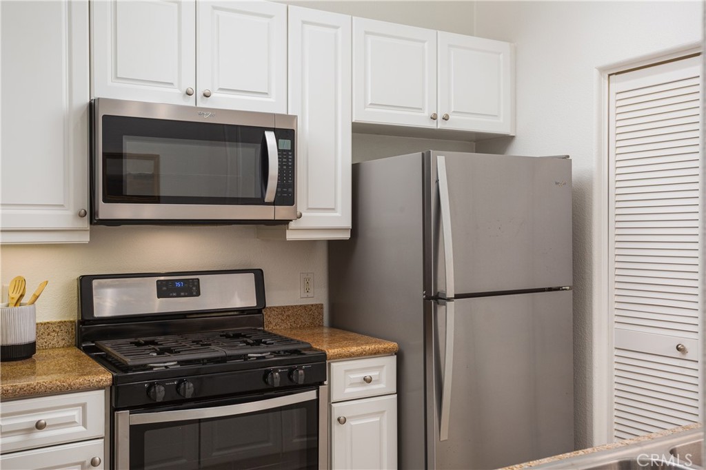 2110 Watermarke Place