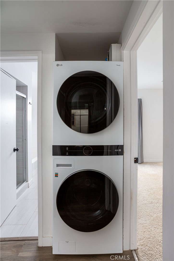 1250 E Ocean Boulevard 307