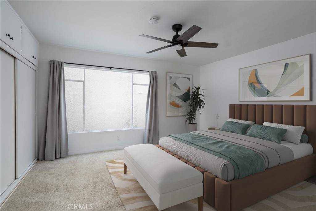 1250 E Ocean Boulevard 307